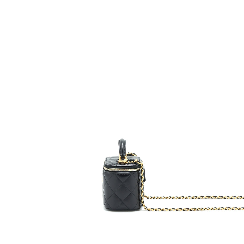 chanel-lambskin-small-handle-vanity-with-chain-black-ghw