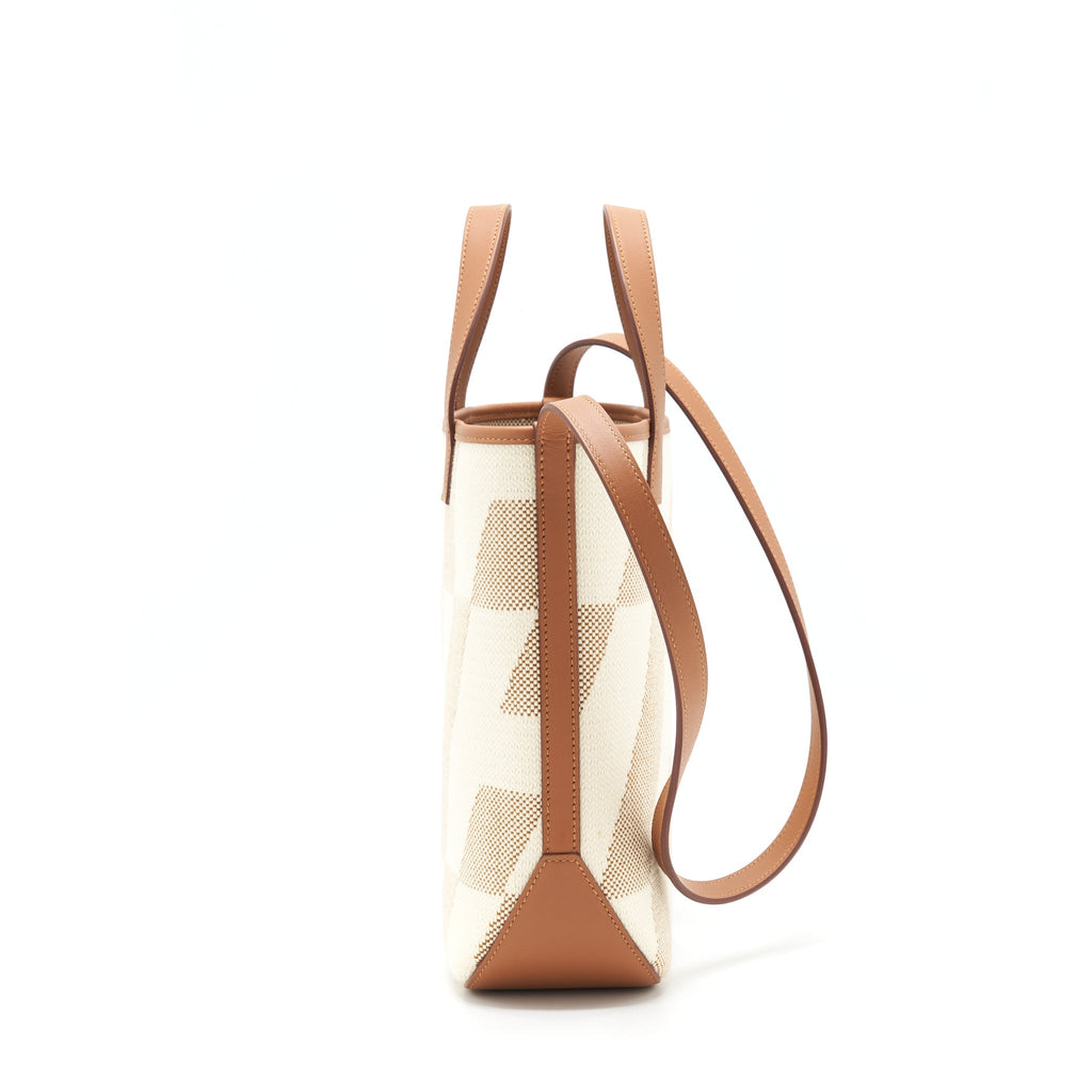 hermes-cabas-h-en-biais-27-bag-gold-stamp