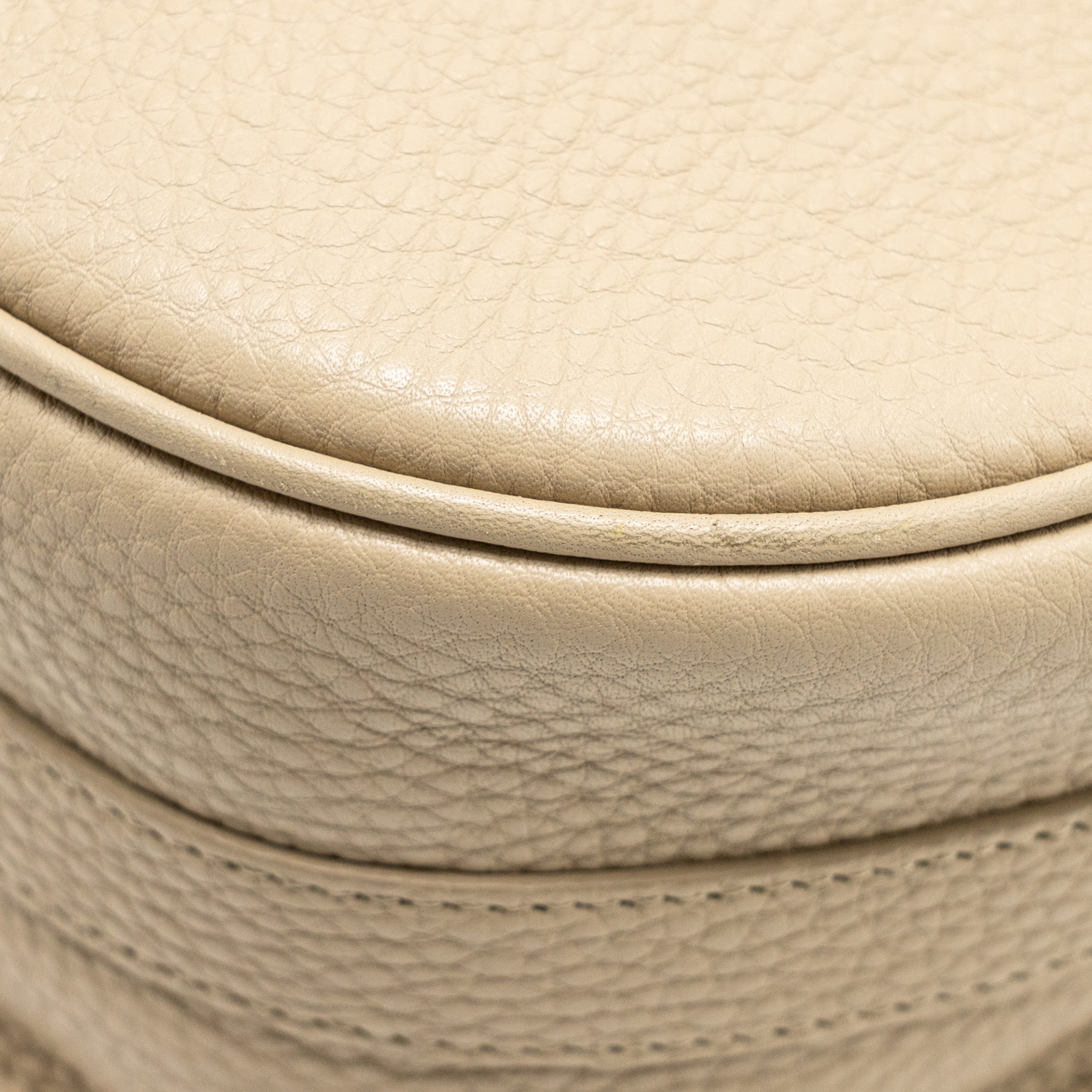dior-large-bobby-bag-grained-calfskin-beige-ghw