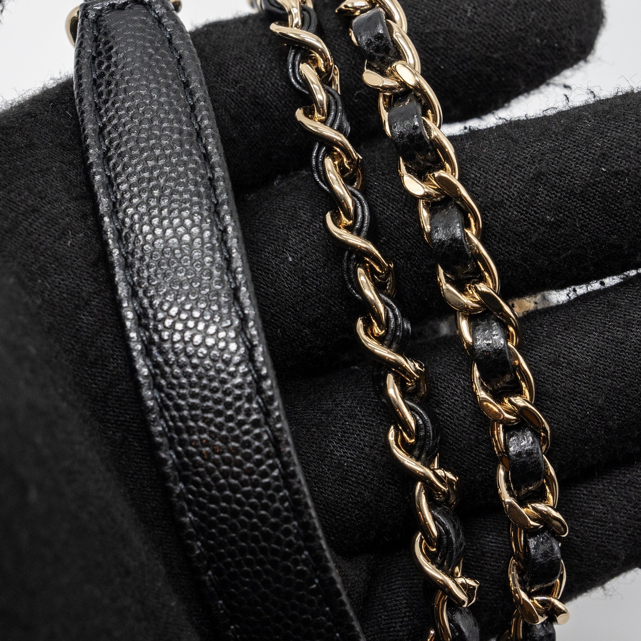 chanel-coco-handle-mini-caviar-black-lghwmicrochip-copy