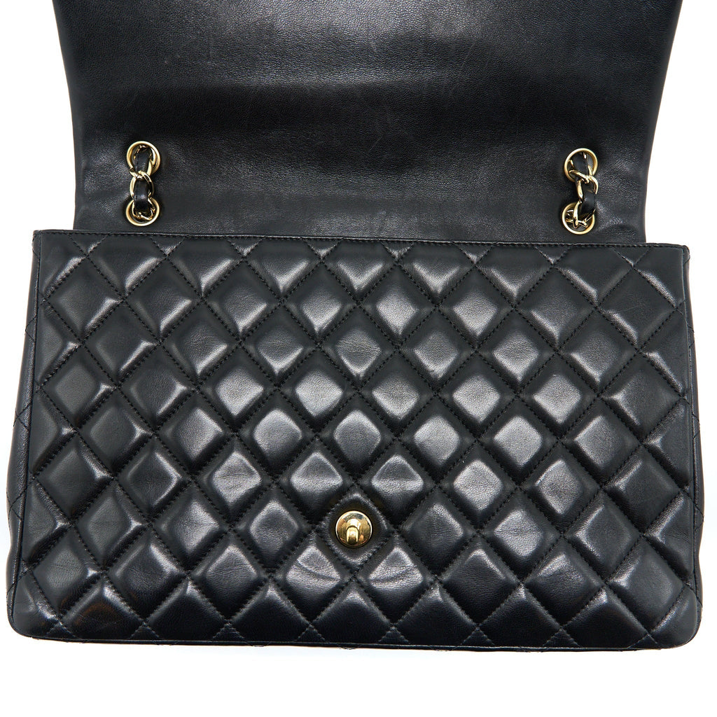 chanel-maxi-single-flap-bag-lambskin-ghw