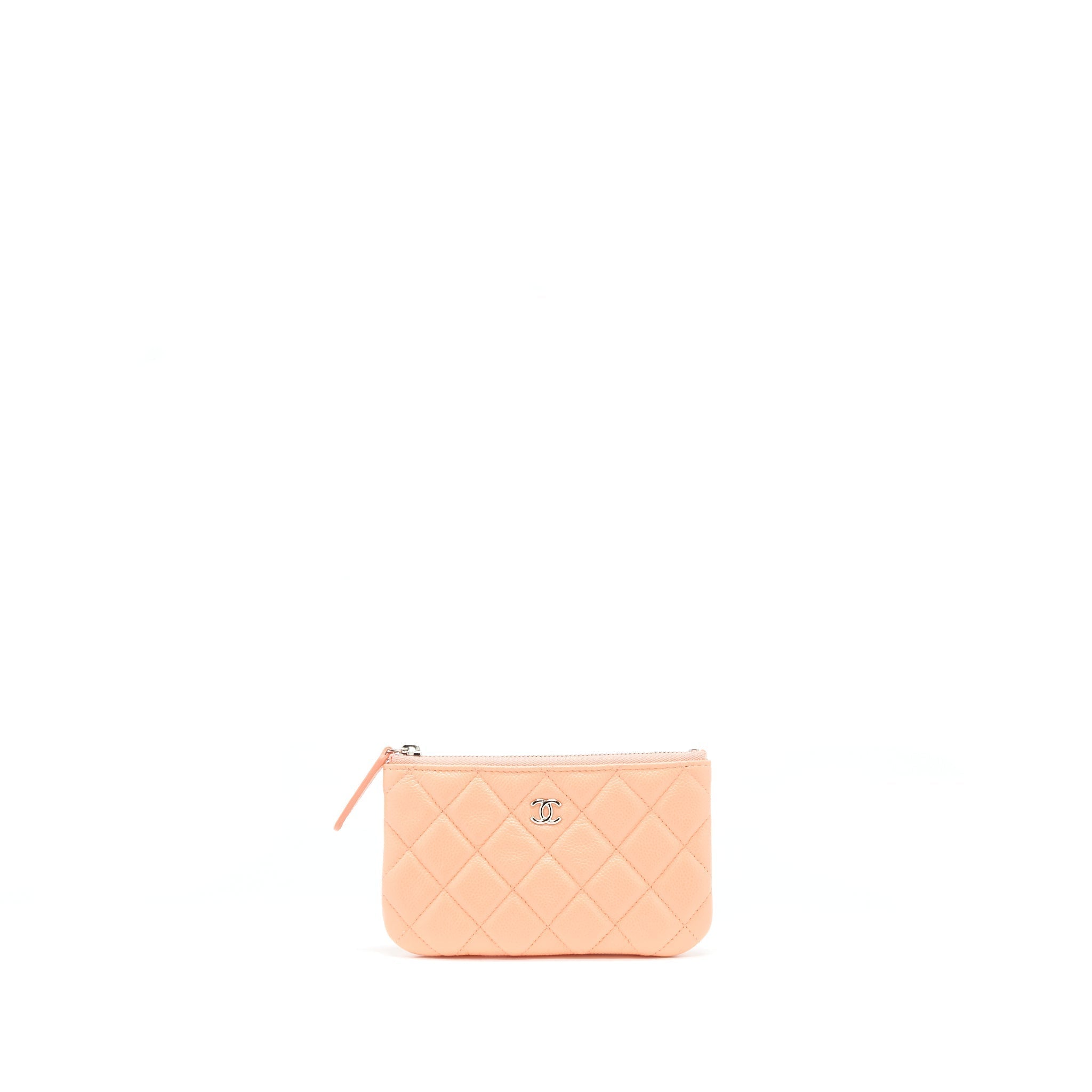 chanel-mini-ocase-zip-pouch-in-coral-caviar