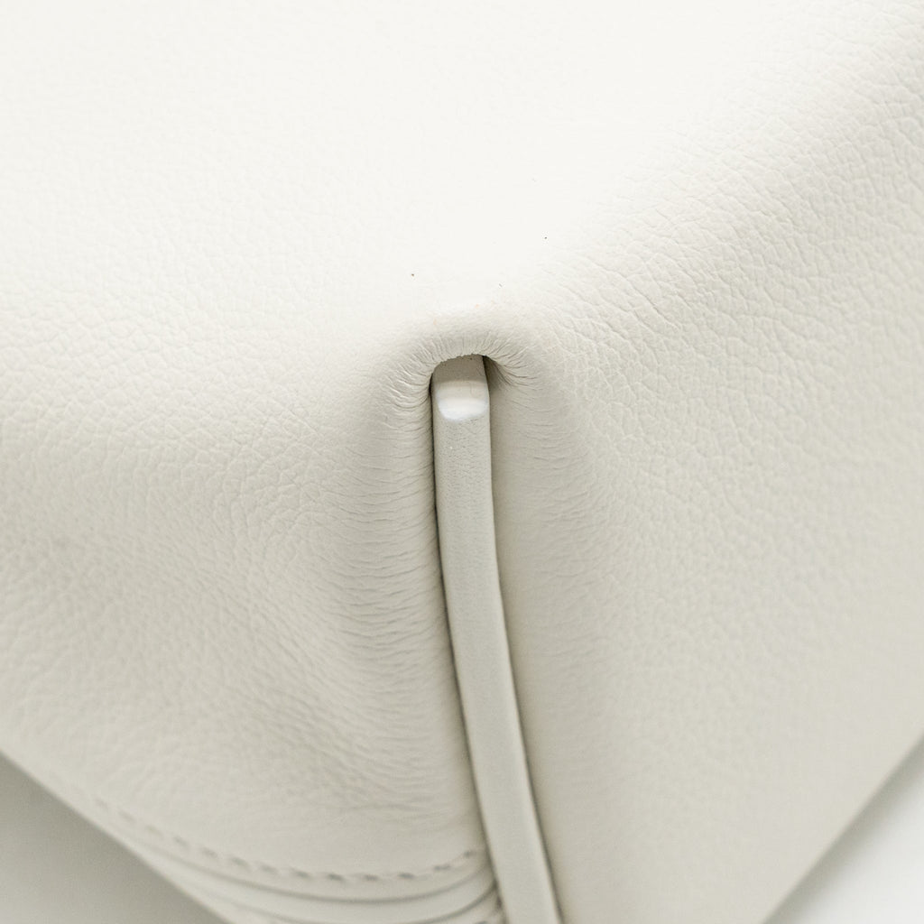hermes-mini-24-24-2424-21-bag-evercolor-swift-blanc-ghw-stamp-z