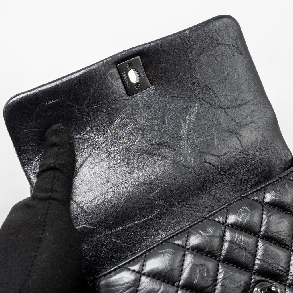 chanel-small-coco-handle-aged-calfskin-black-with-black-hardware