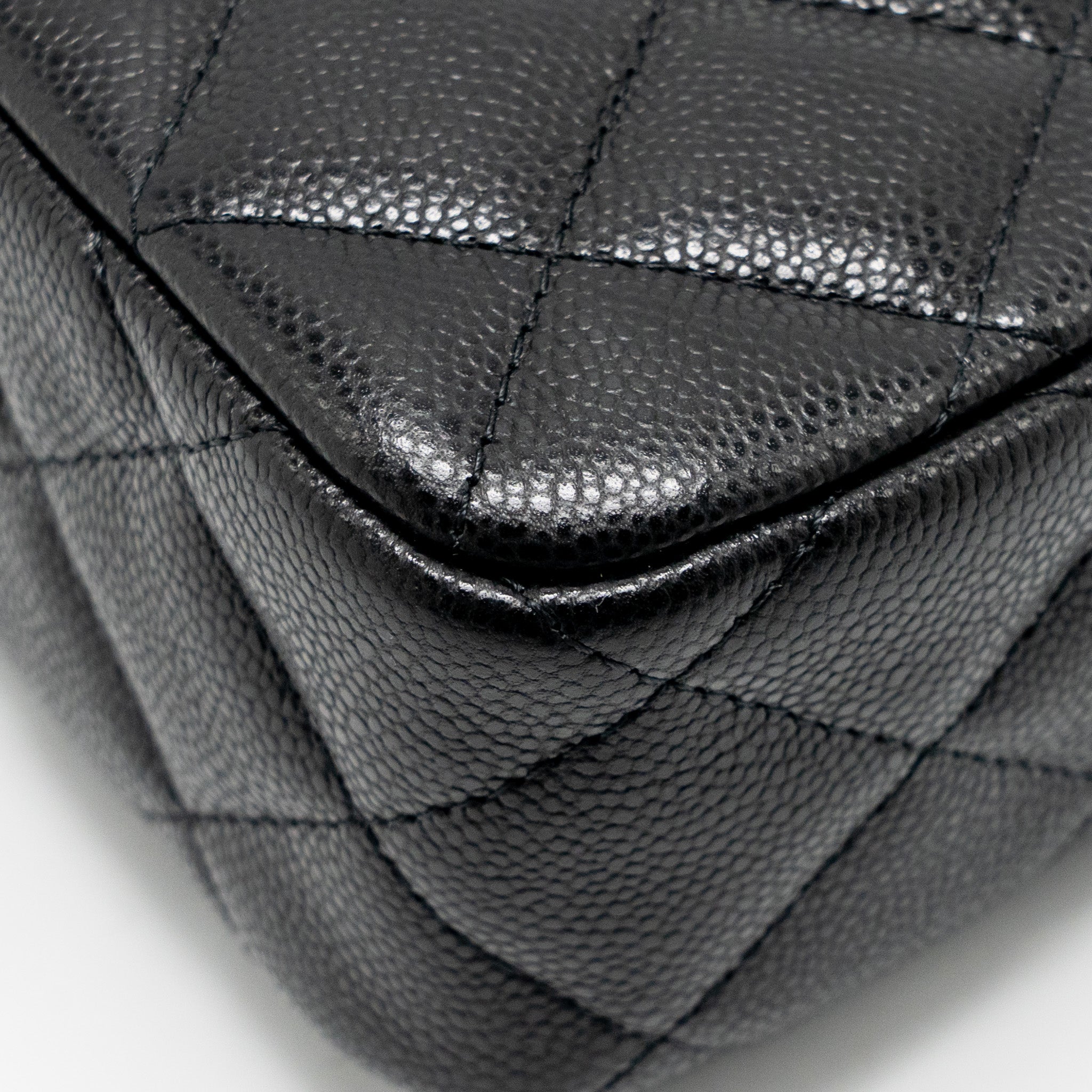 chanel-clutch-bag-with-chain-caviar-black-lghw-microchip