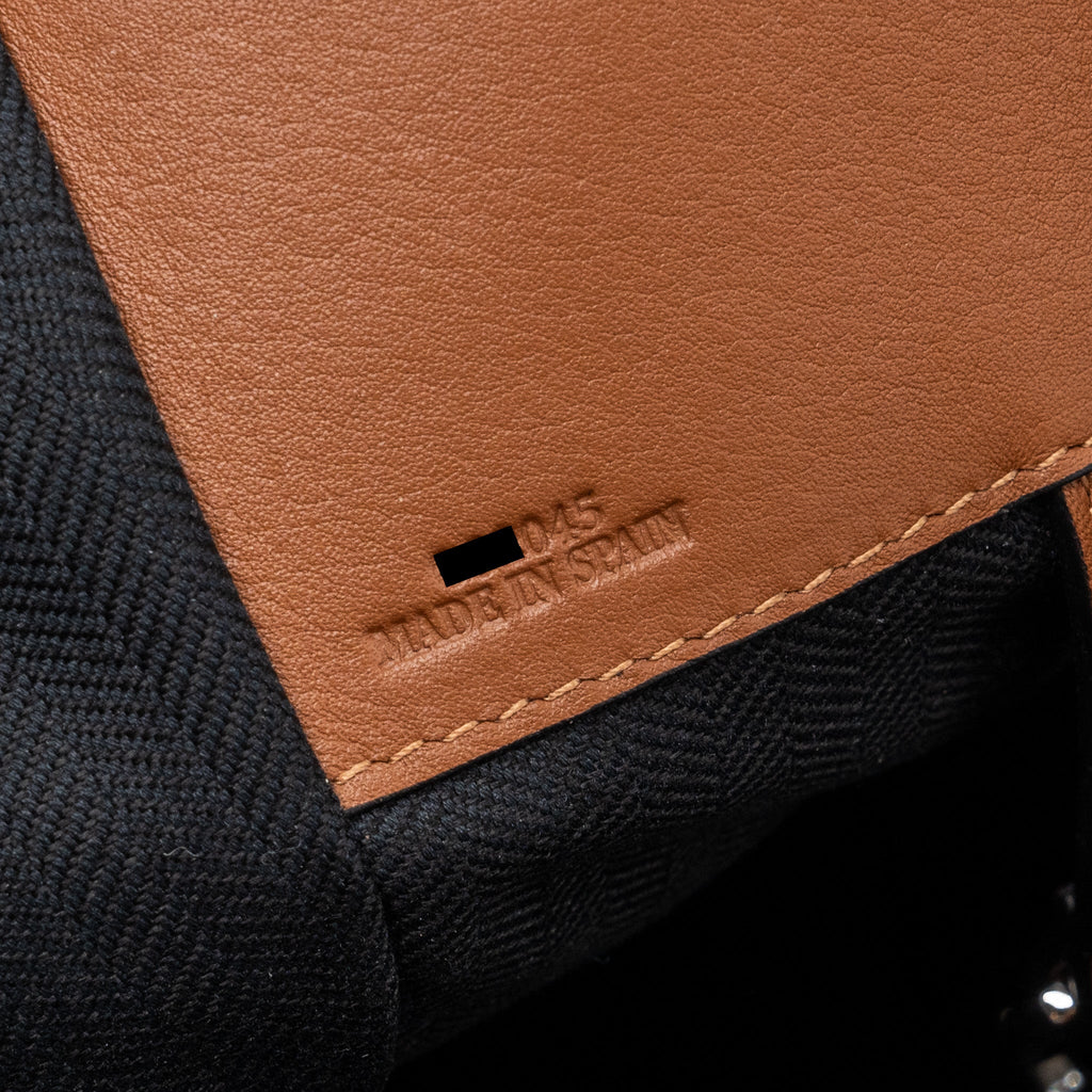 loewe-small-hammock-bag-calfskin-caramel-shw