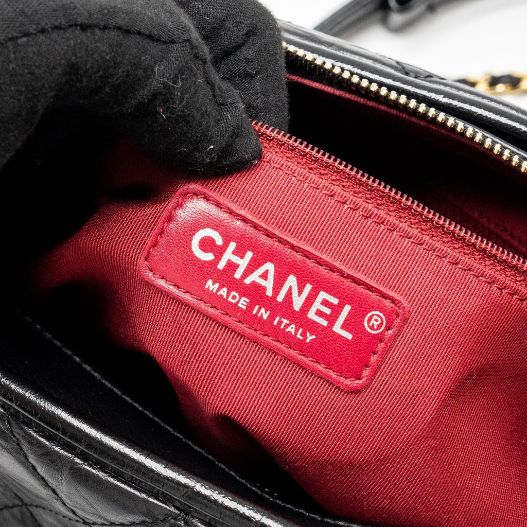 chanel-large-gabrielle-hobo-bag-calfskin-black-multicolor-hardware