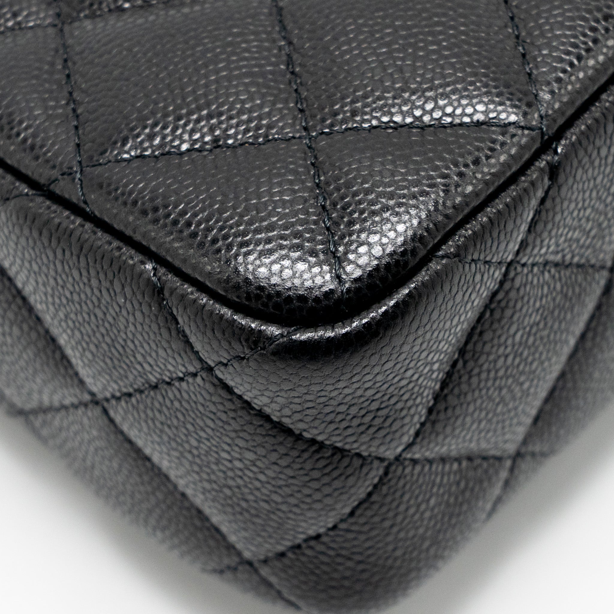 chanel-clutch-bag-with-chain-caviar-black-lghw-microchip
