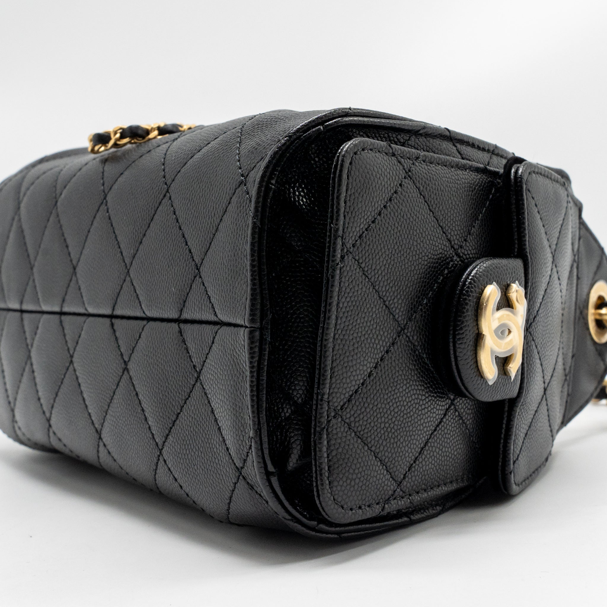 chanel-mini-25-bag-caviar-black-ghw-microchip