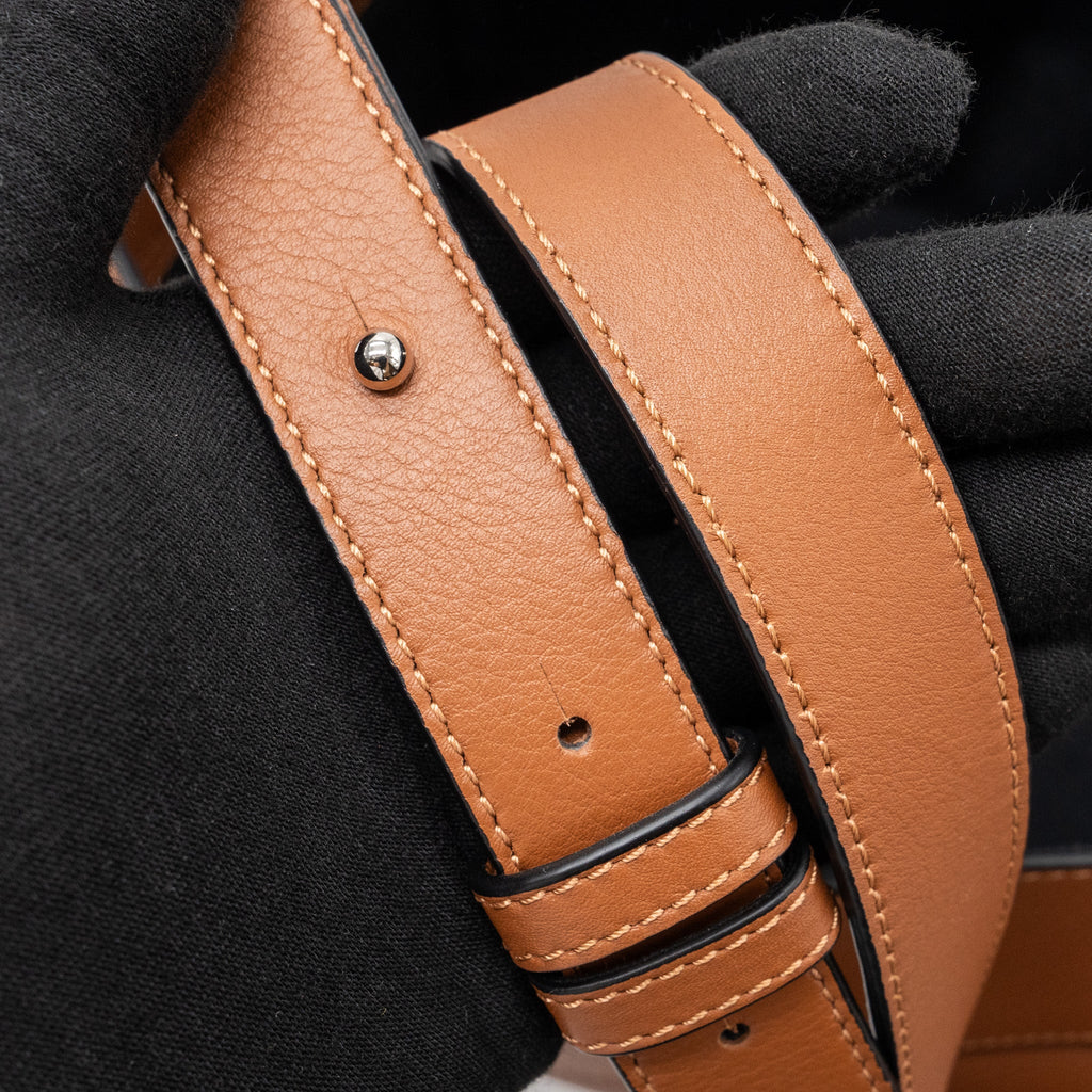 loewe-small-hammock-bag-calfskin-caramel-shw