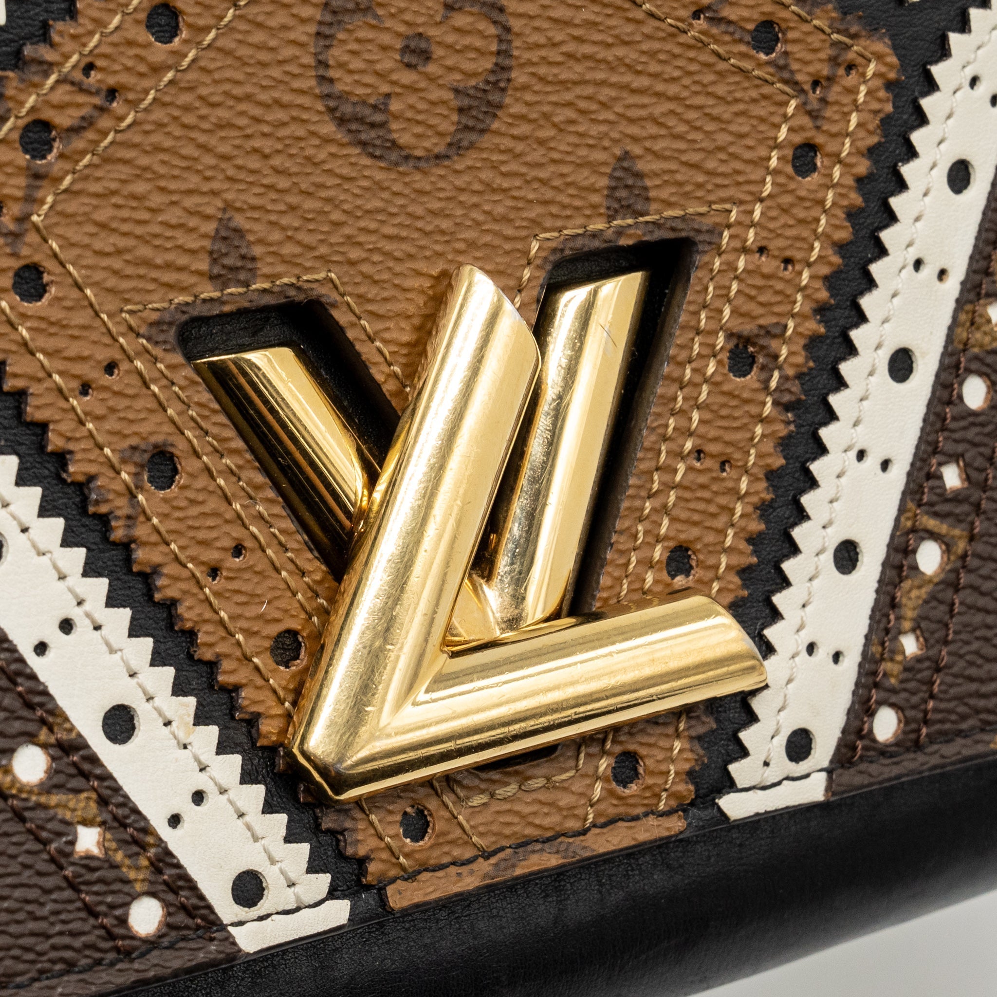 louis-vuitton-twist-wallet-on-chain-monogram-canvas-leather-multicolour-ghw-copy