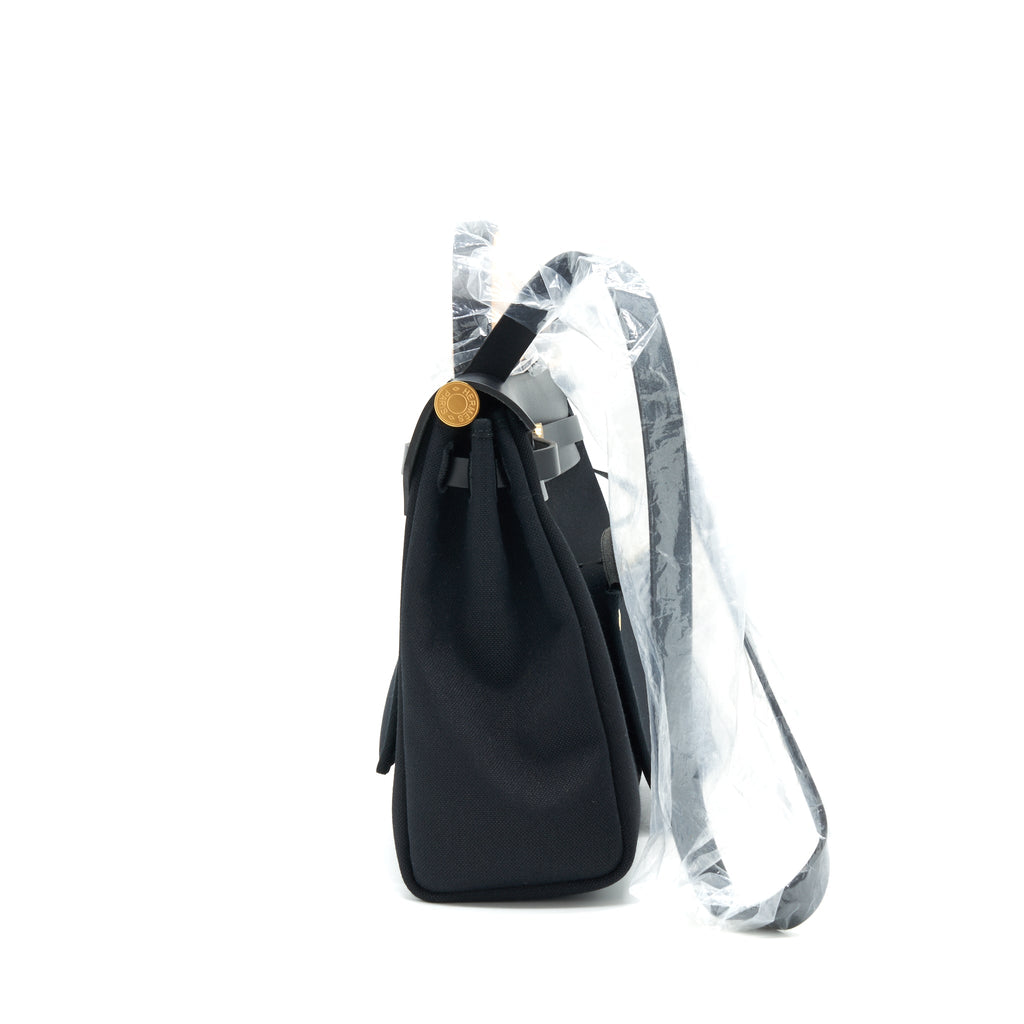 hermes-herbag-zip-31-bag-black-ghw