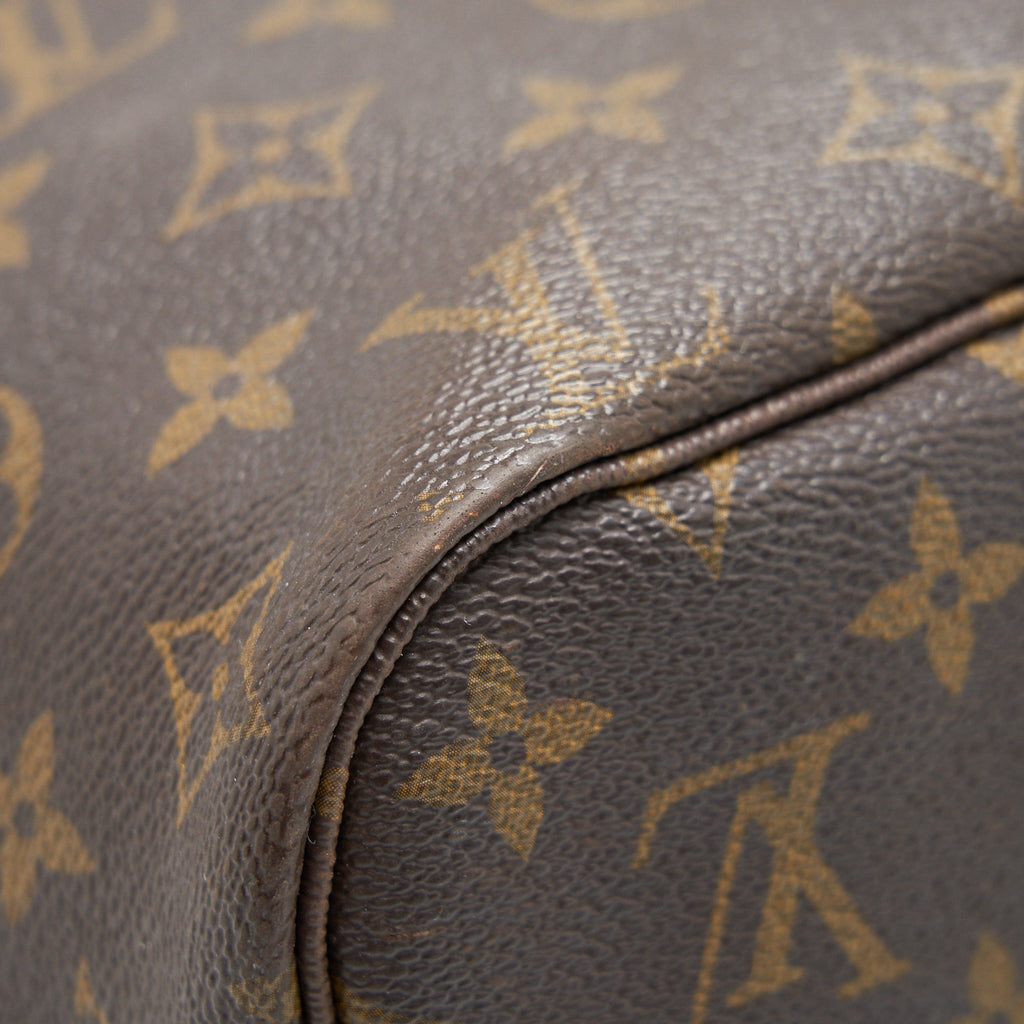 louis-vuitton-neverfull-mm-monogram-canvas