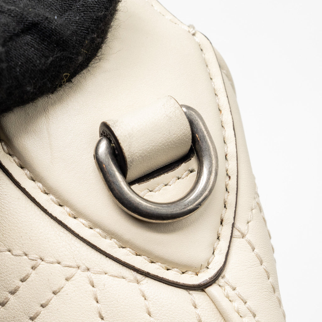 gucci-dionysus-hobo-shoulder-bag-calfskin-white-shw