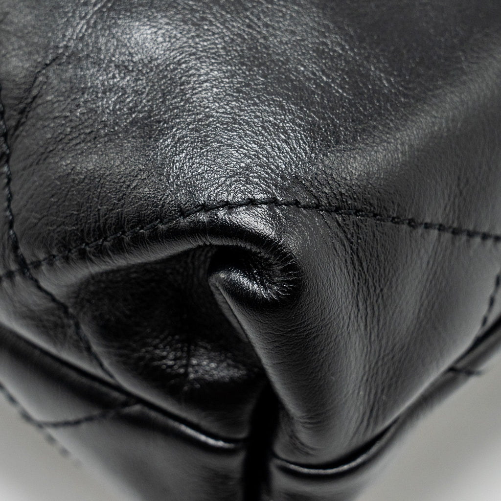 chanel-mini-22-bag-shiny-calfskin-black-shw-microchip-copy