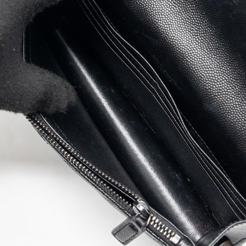 saint-laurent-ysl-envelope-chain-wallet-calfskin-black-with-black-hardware