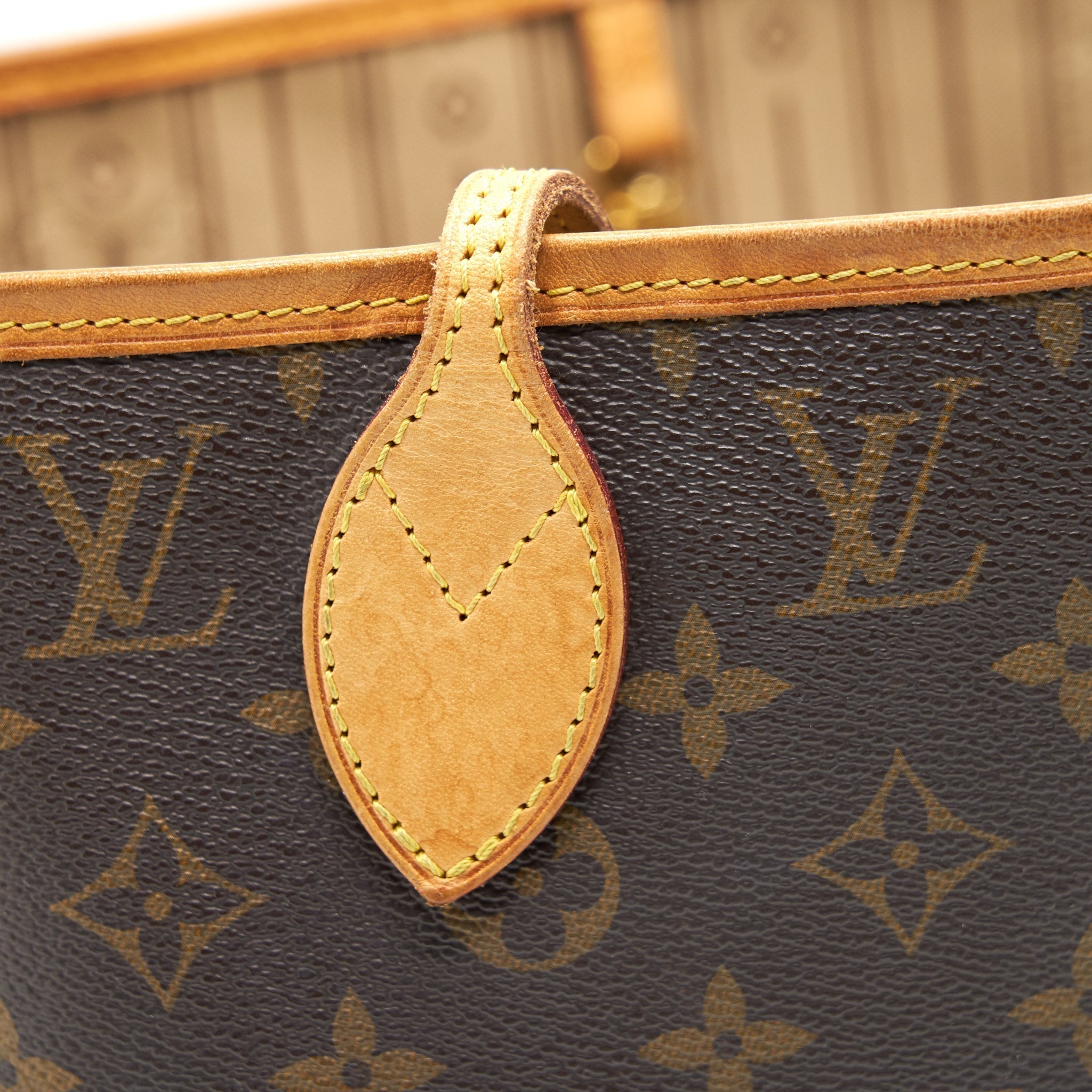 louis-vuitton-neverfull-mm-monogram-canvas