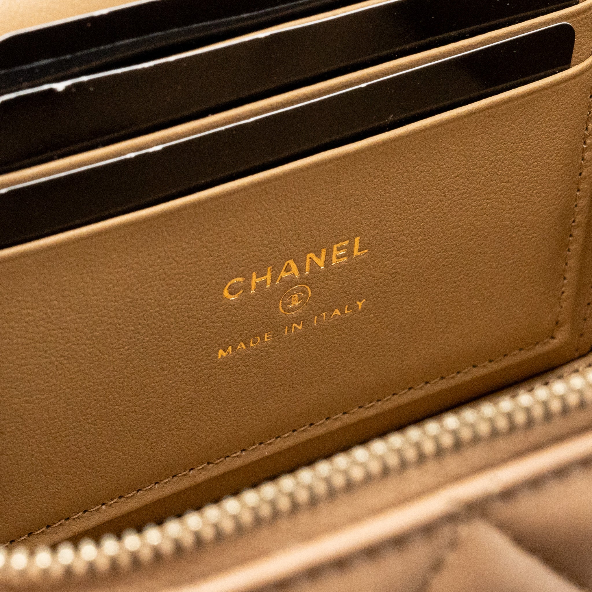 chanel-top-handle-long-vanity-with-chain-lambskin-dark-beige-ghw-microchip