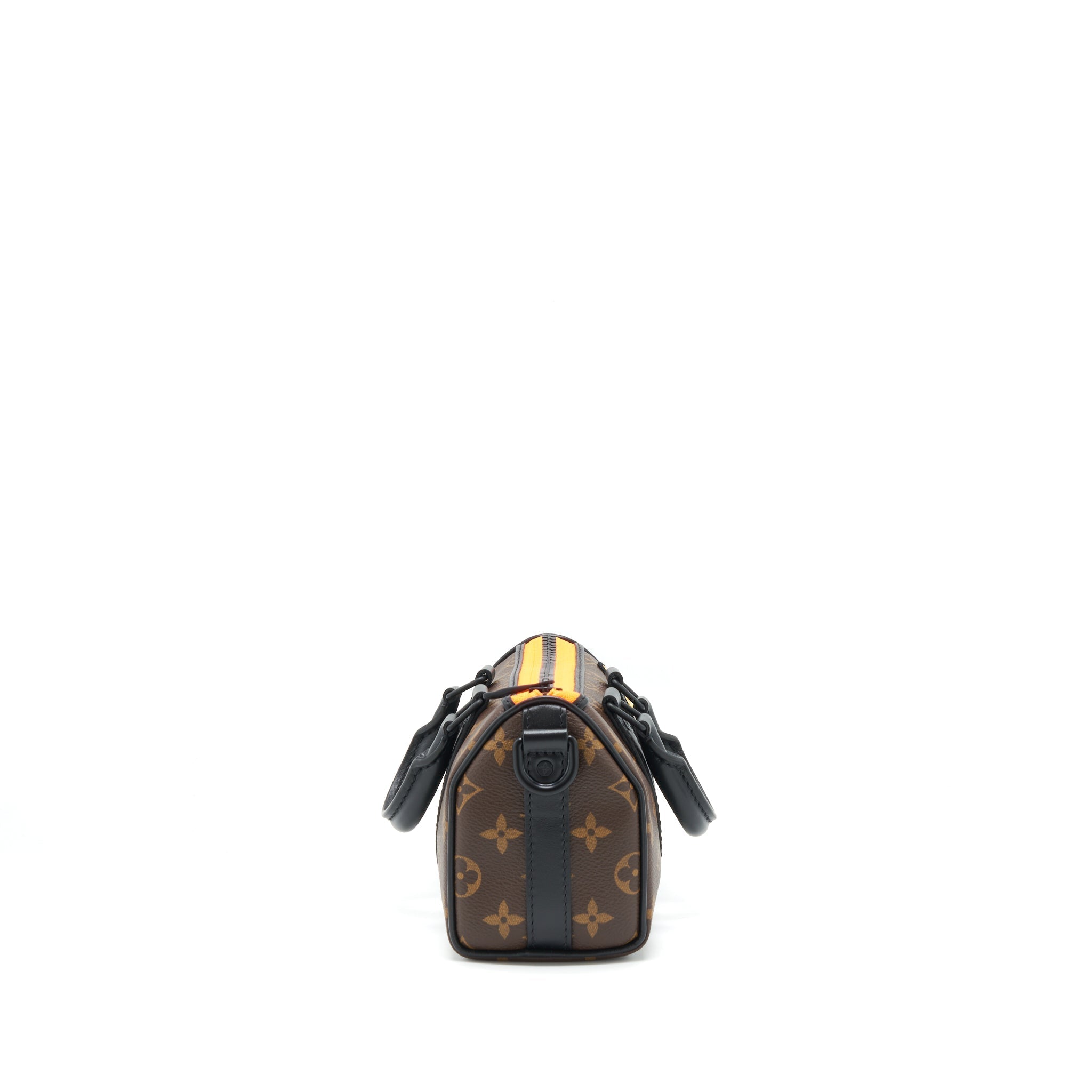 louis-vuitton-keepall-xs-zoom-with-friends-black-hardware