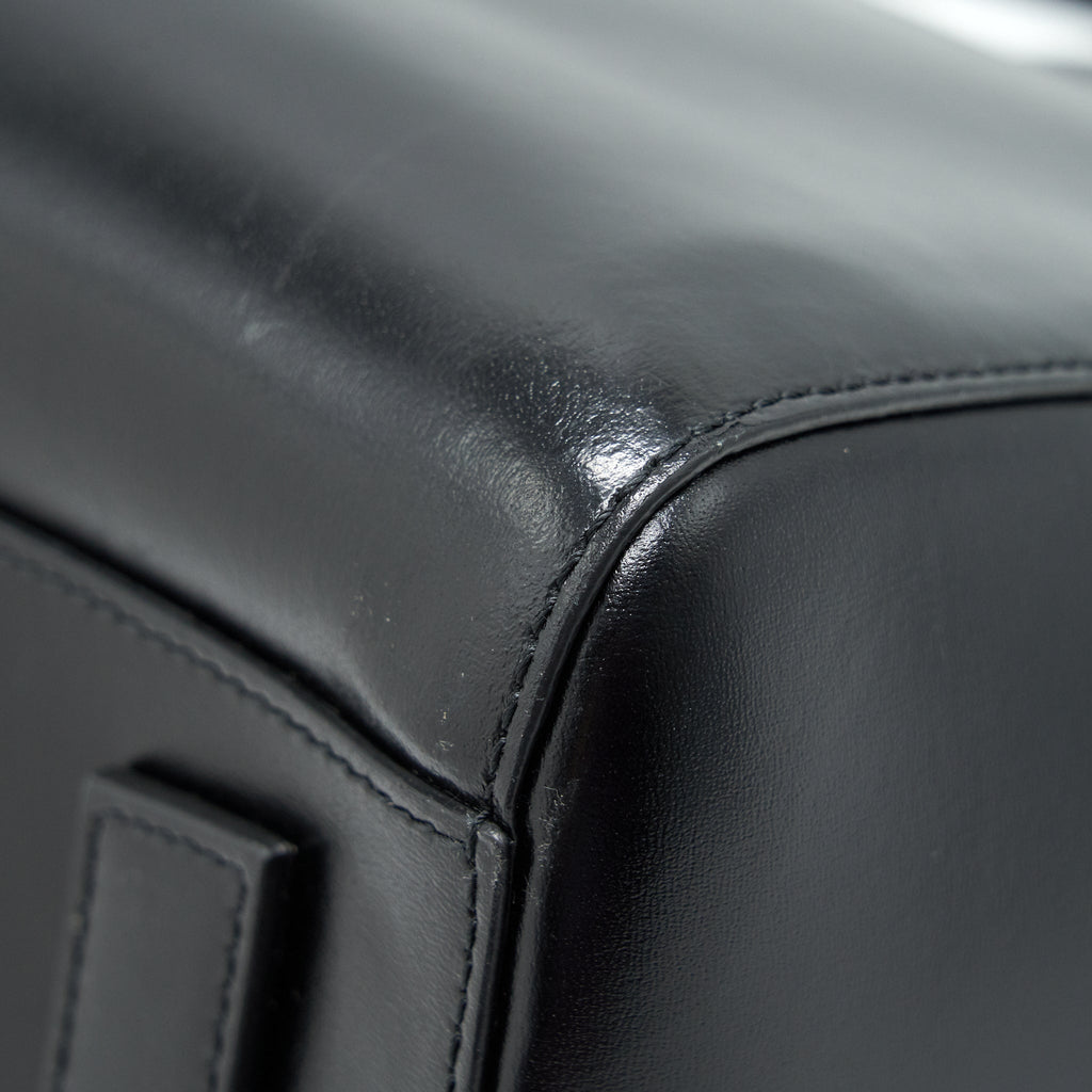 givenchy-antigona-medium-black