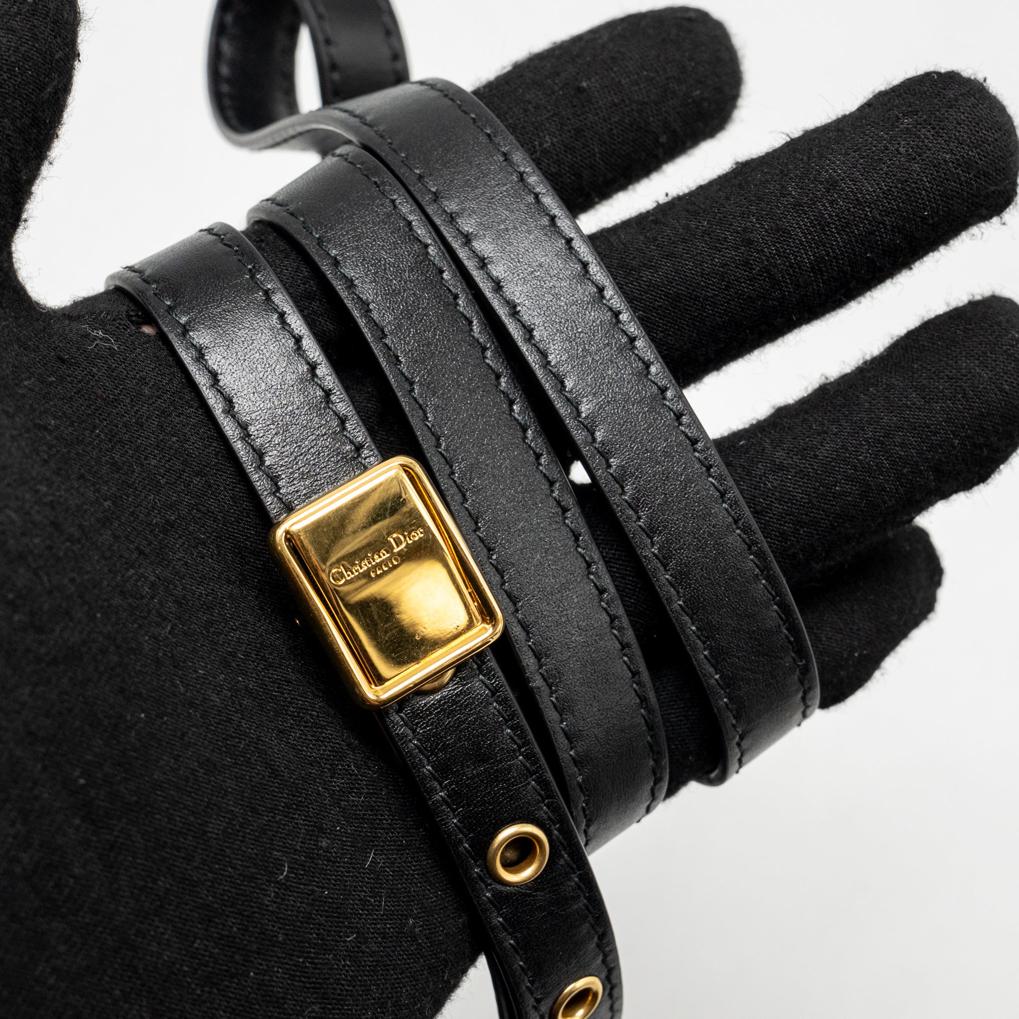 dior-meduim-dior-bobby-bag-calfskin-black-ghw