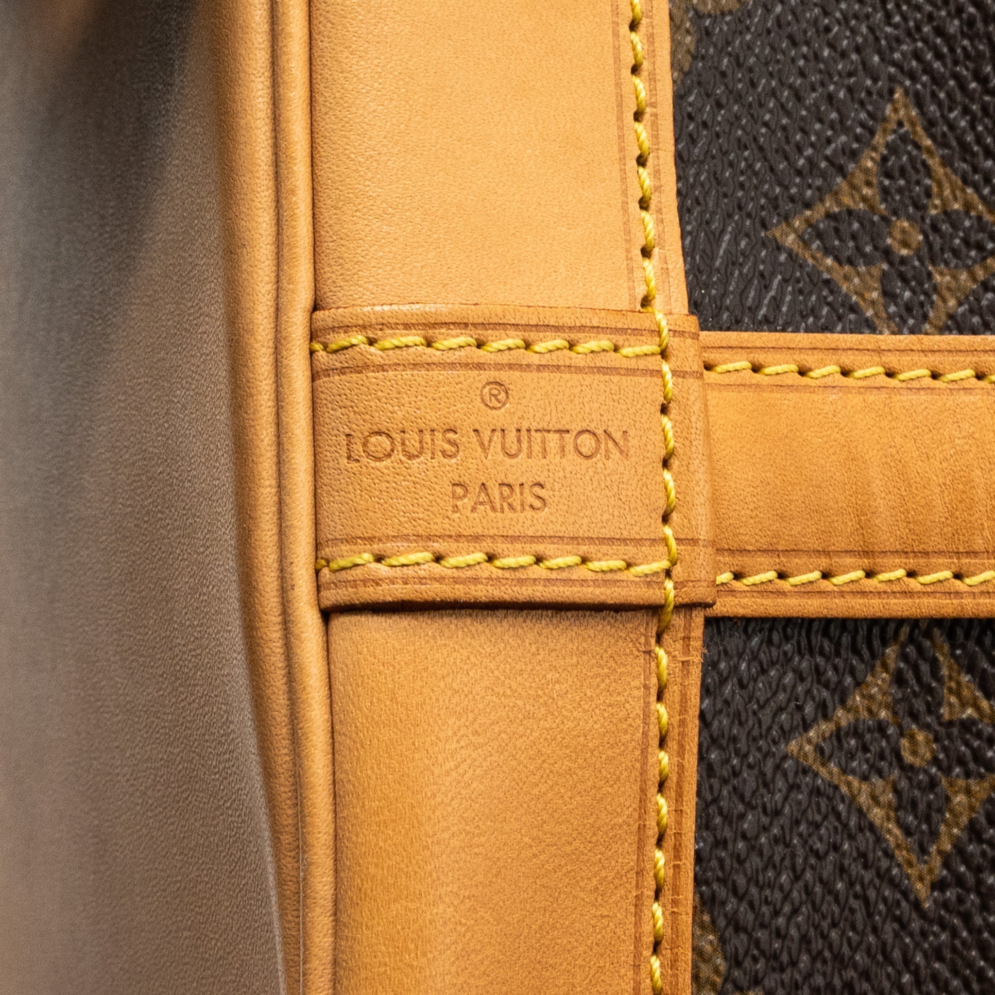 louis-vuitton-petit-noe-monogram-canvas-ghw-5