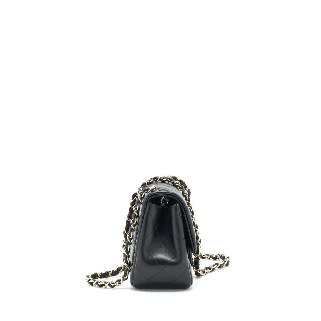 chanel-22c-mini-square-flap-bag-lambskin-black-lghw