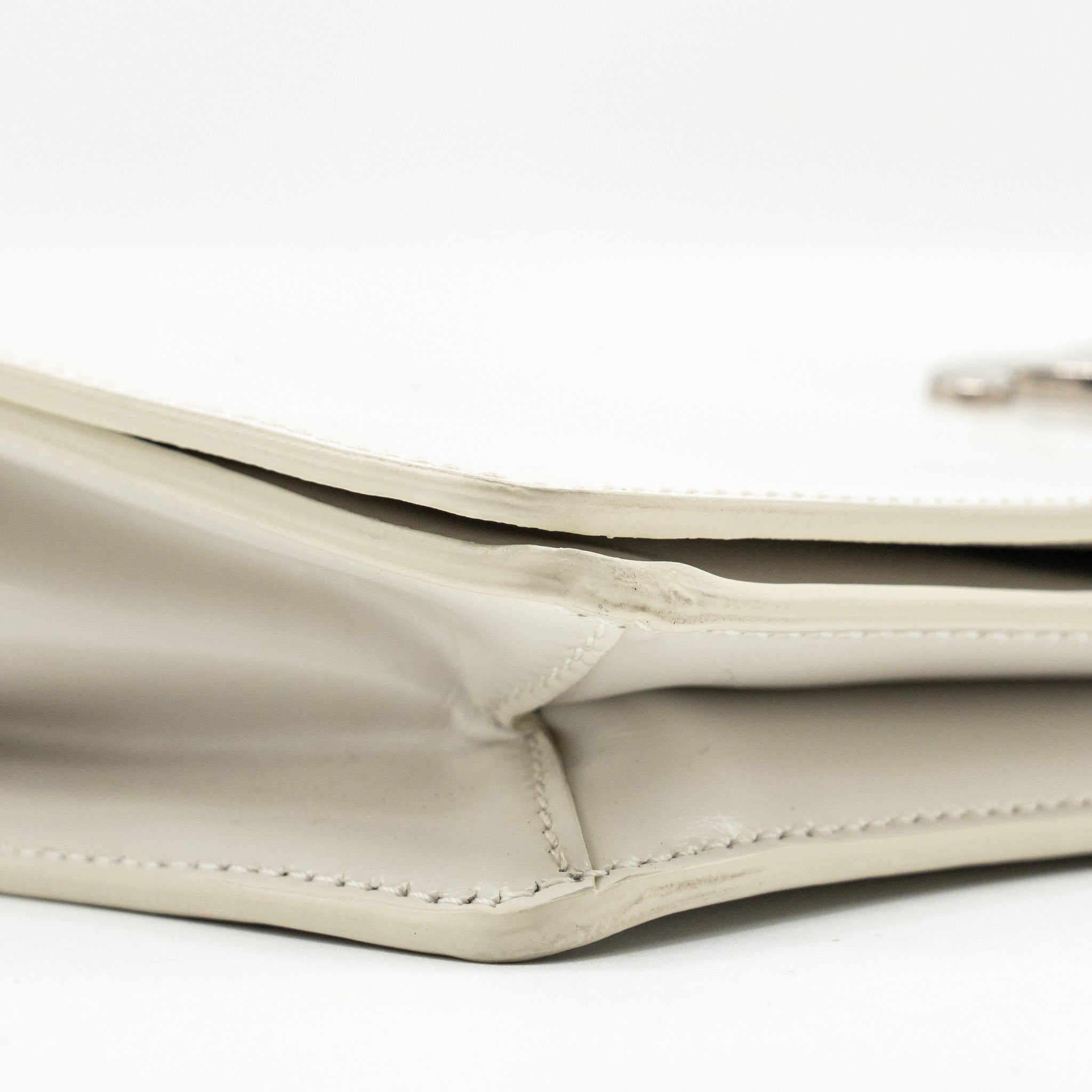 celine-trapeze-triomphe-shoulder-bag-shiny-calfskin-white-shw