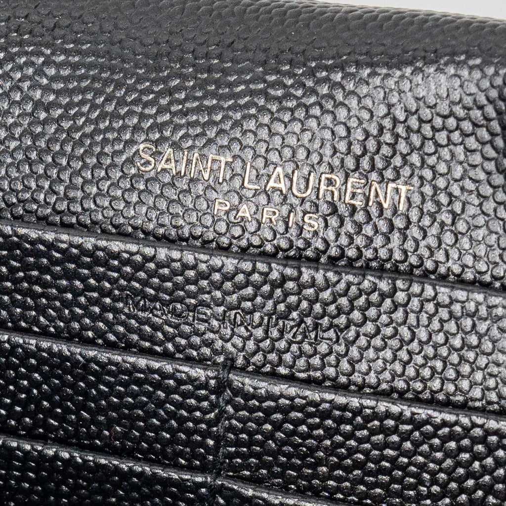 saint-laurent-ysl-envelope-chain-wallet-calfskin-black-with-black-hardware