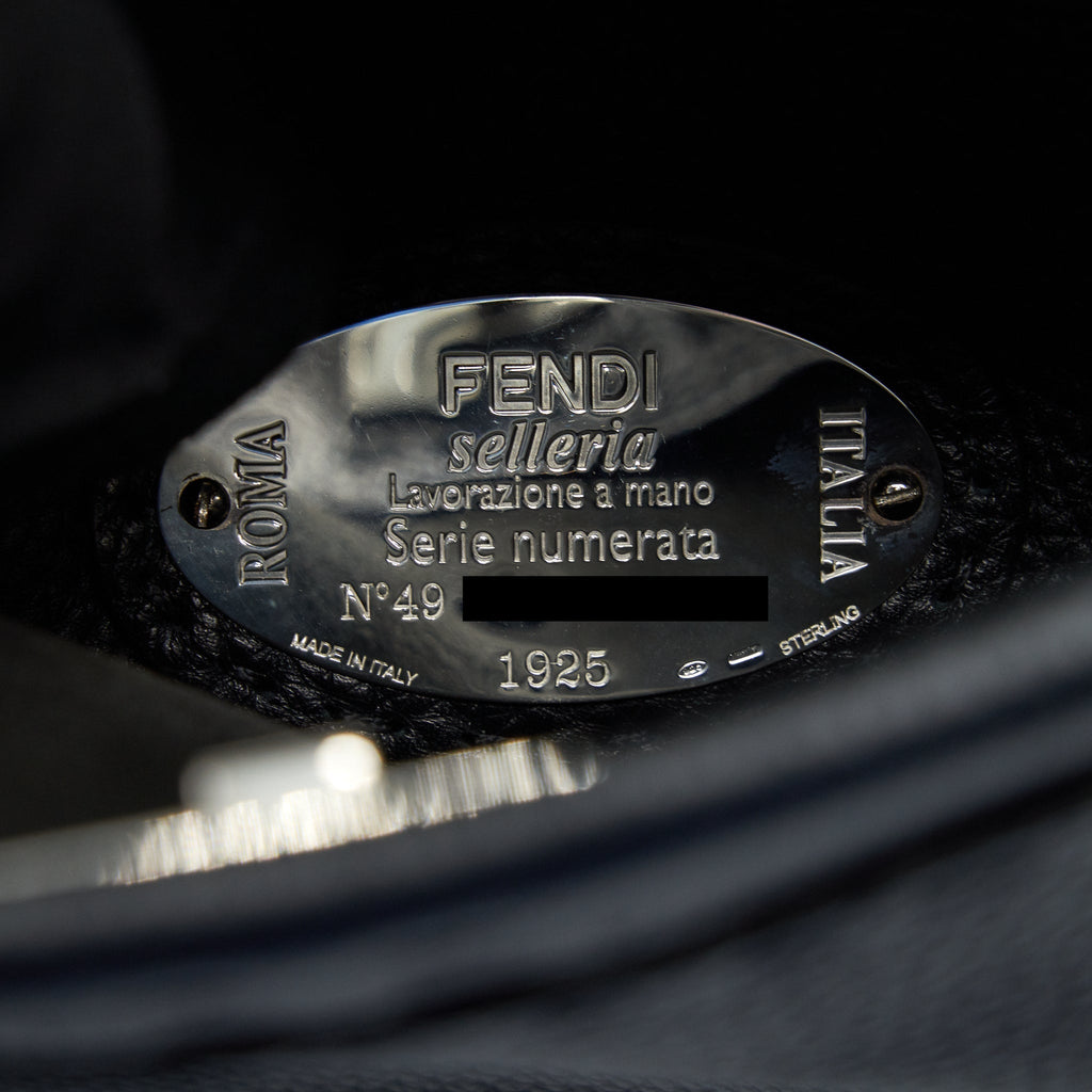 fendi-peekaboo-iconic-fit-mini-black-with-shw
