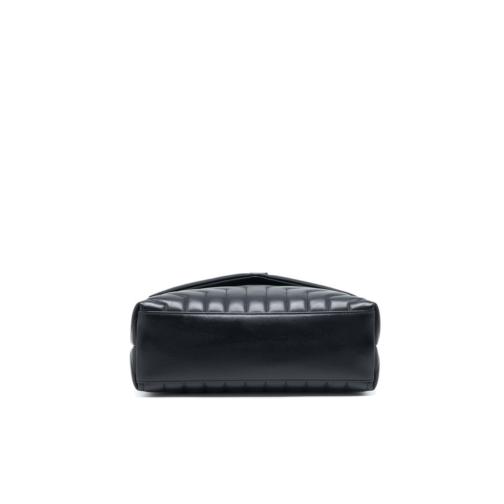 saint-laurent-ysl-medium-loulou-shoulder-bag-calfskin-black-with-black-hardware