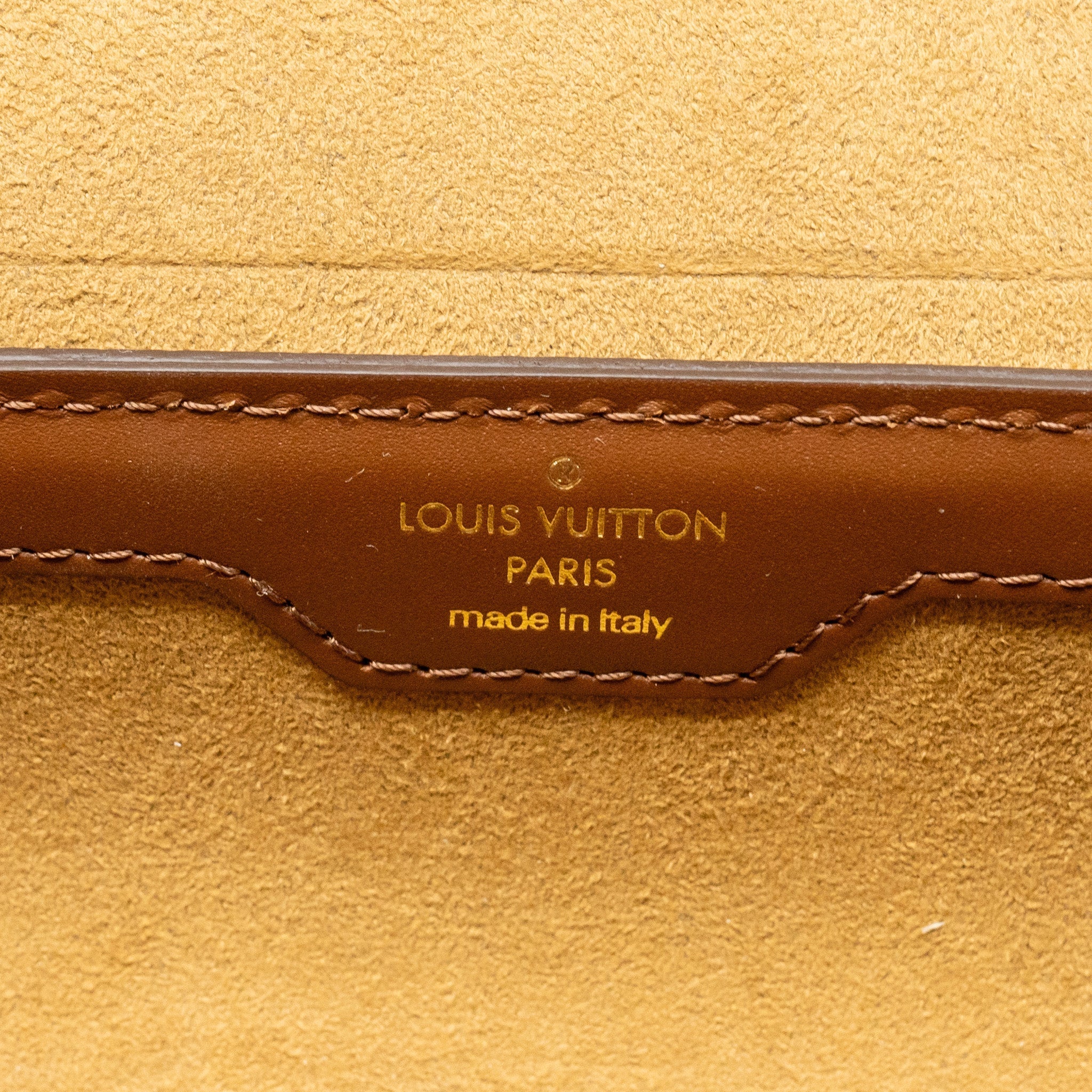 louis-vuitton-papillon-trunk-monogram-canvas-ghw-copy-1