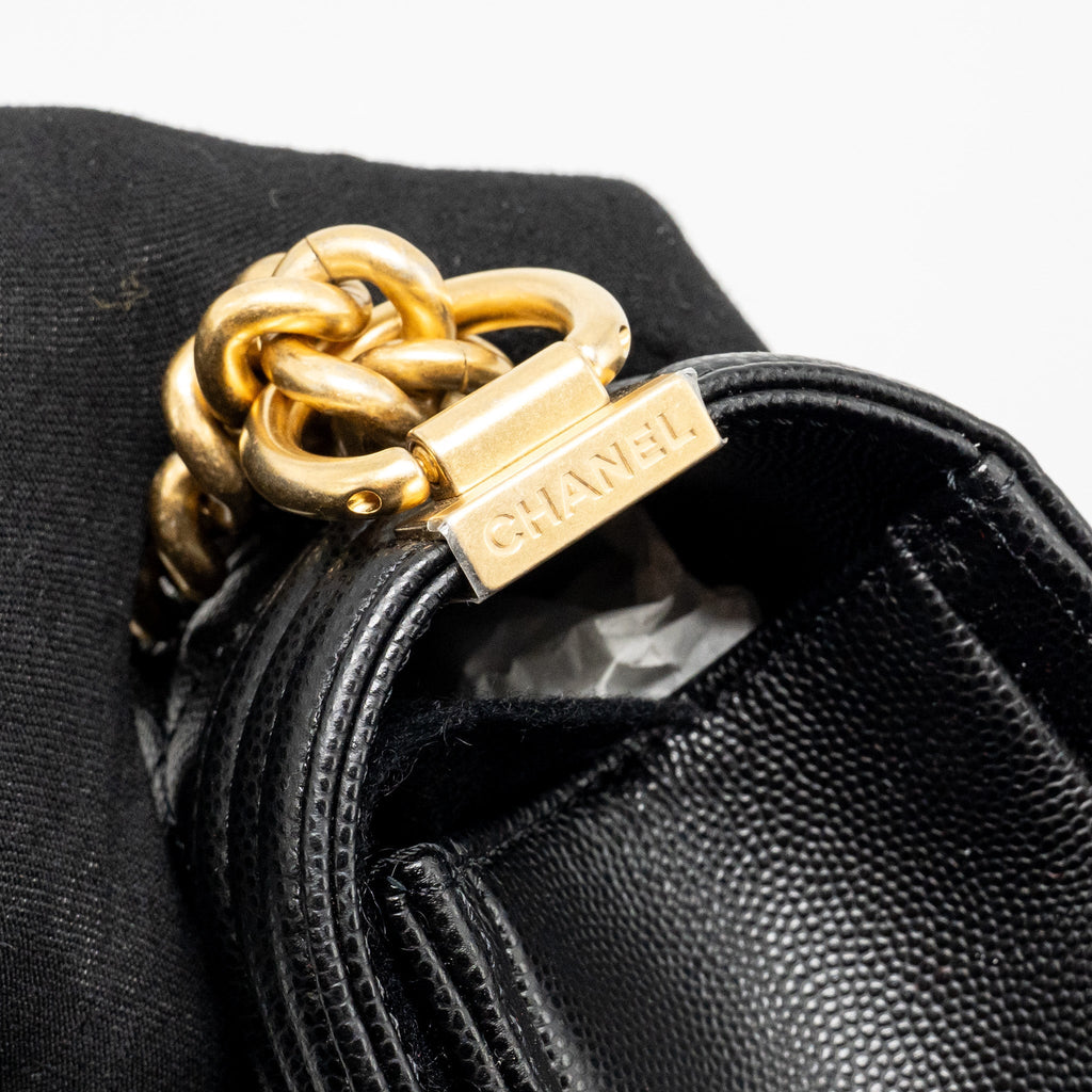 chanel-new-medium-boy-bag-caviar-black-ghw-microchip