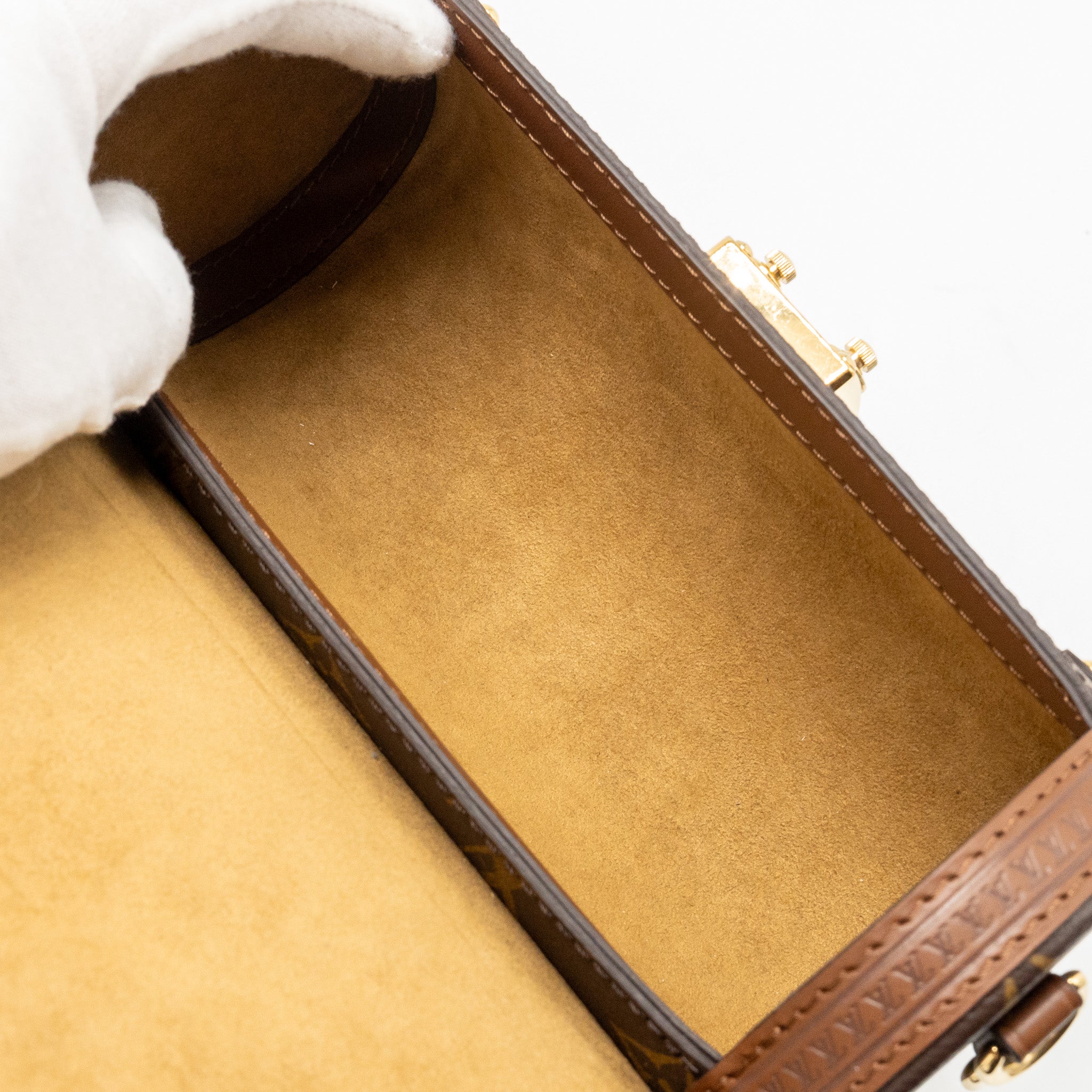 louis-vuitton-papillon-trunk-monogram-canvas-ghw-copy-1