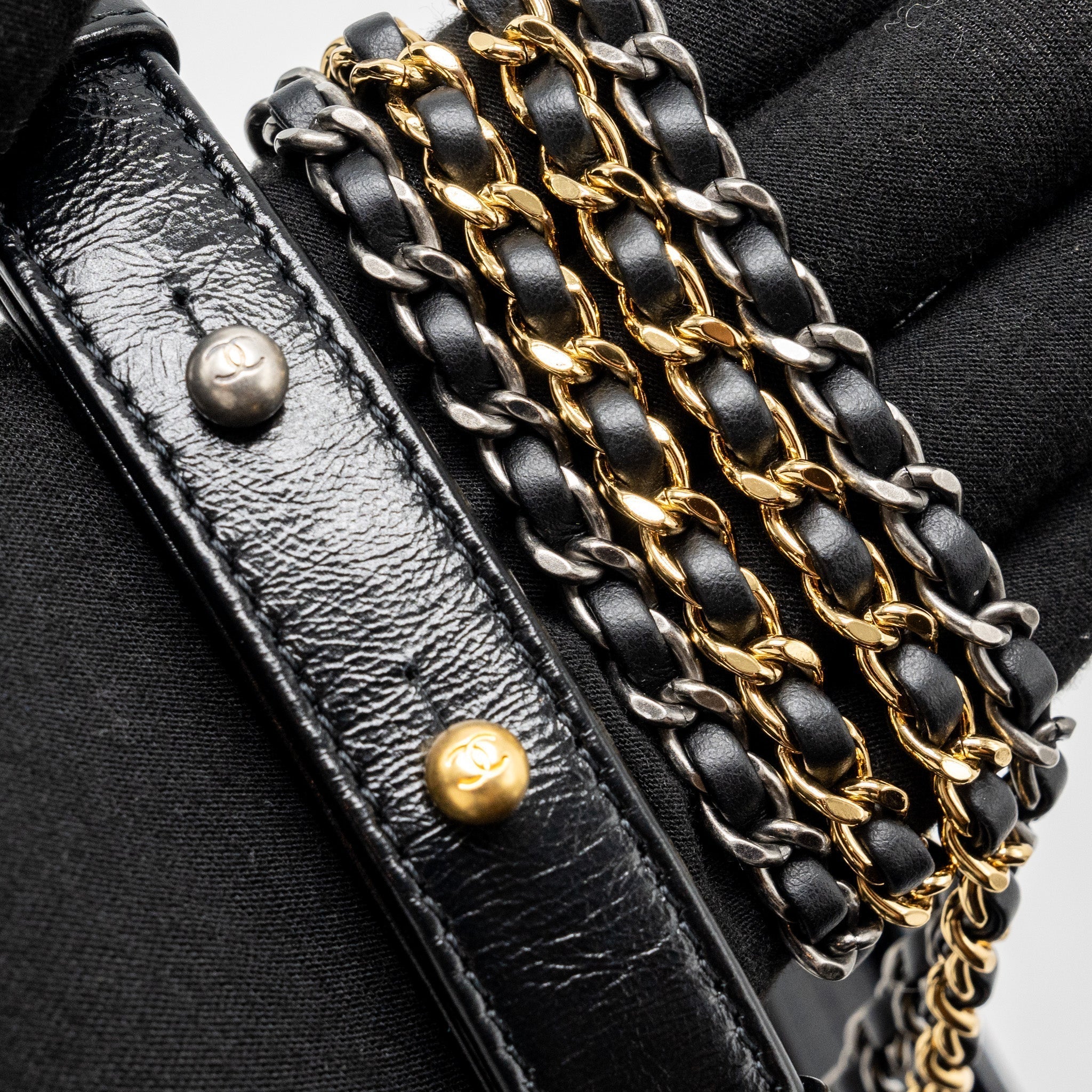 chanel-small-chevron-gabrielle-bag-calfskin-black-multicolor-hardware