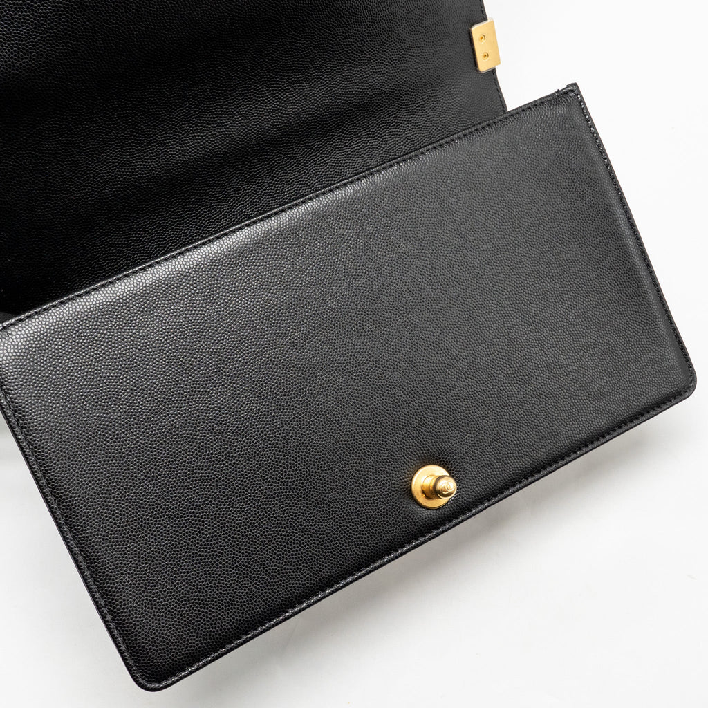 chanel-new-medium-boy-bag-caviar-black-ghw-microchip