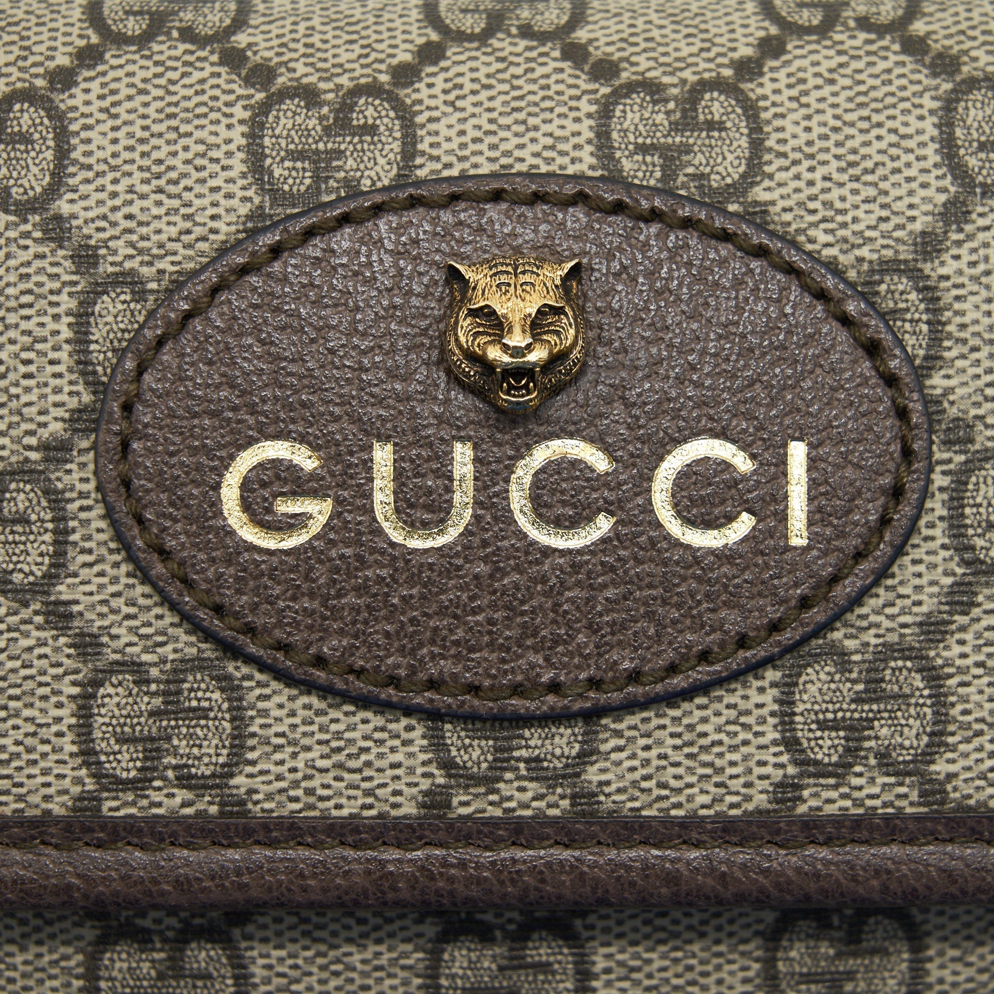 gucci-gg-supreme-canvas-belt-bag-cs-g-3419