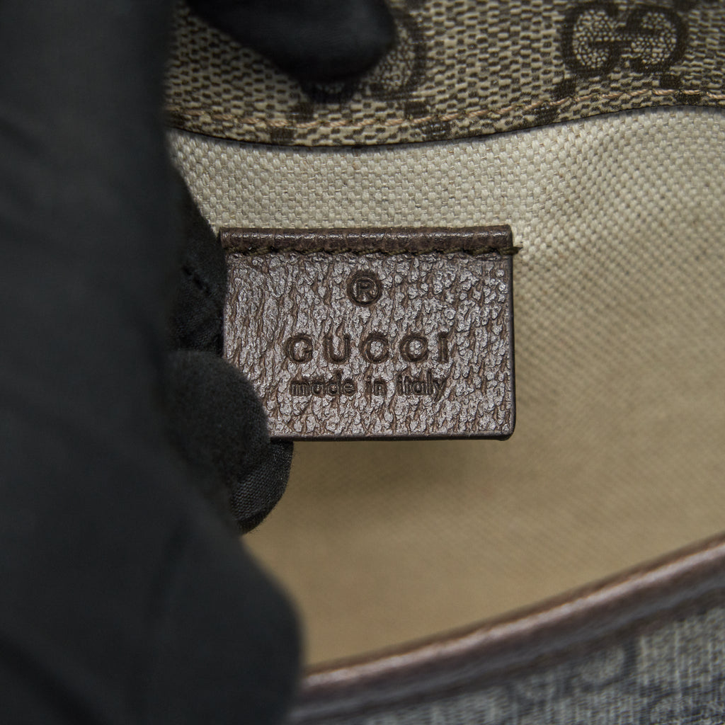 gucci-gg-supreme-canvas-belt-bag-cs-g-3419