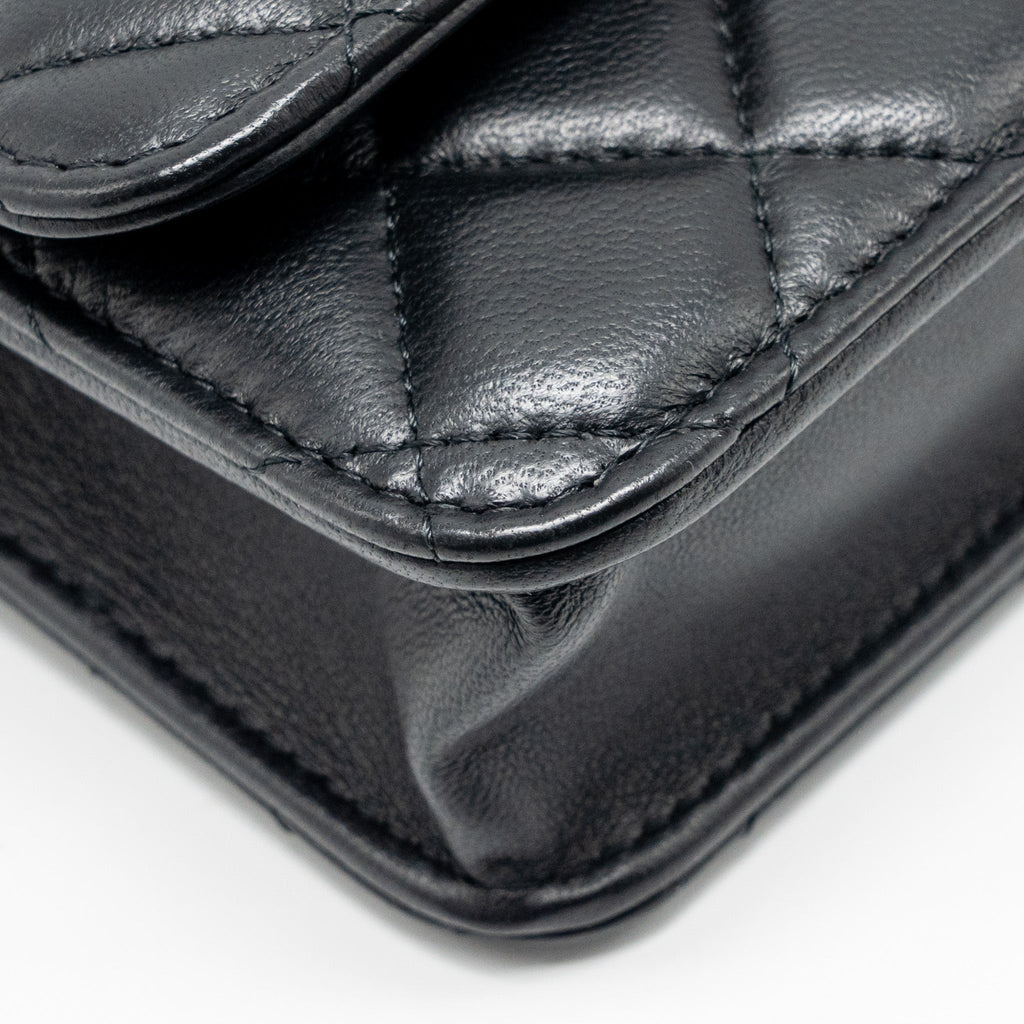chanel-pearl-crush-mini-flap-wallet-on-chain-lambskin-black-ghw-microchip