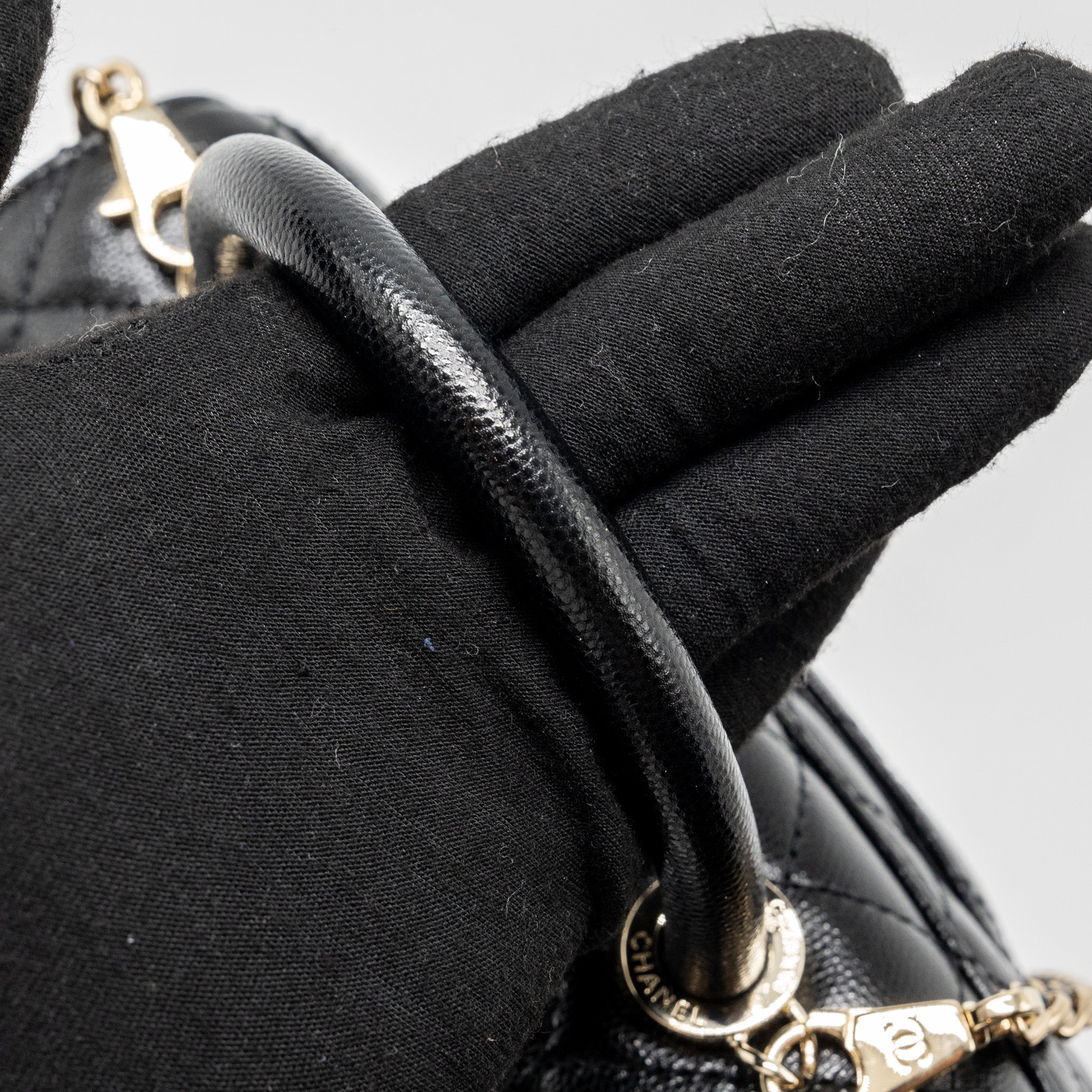 chanel-small-coco-handle-caviar-black-lghw-microchip-13