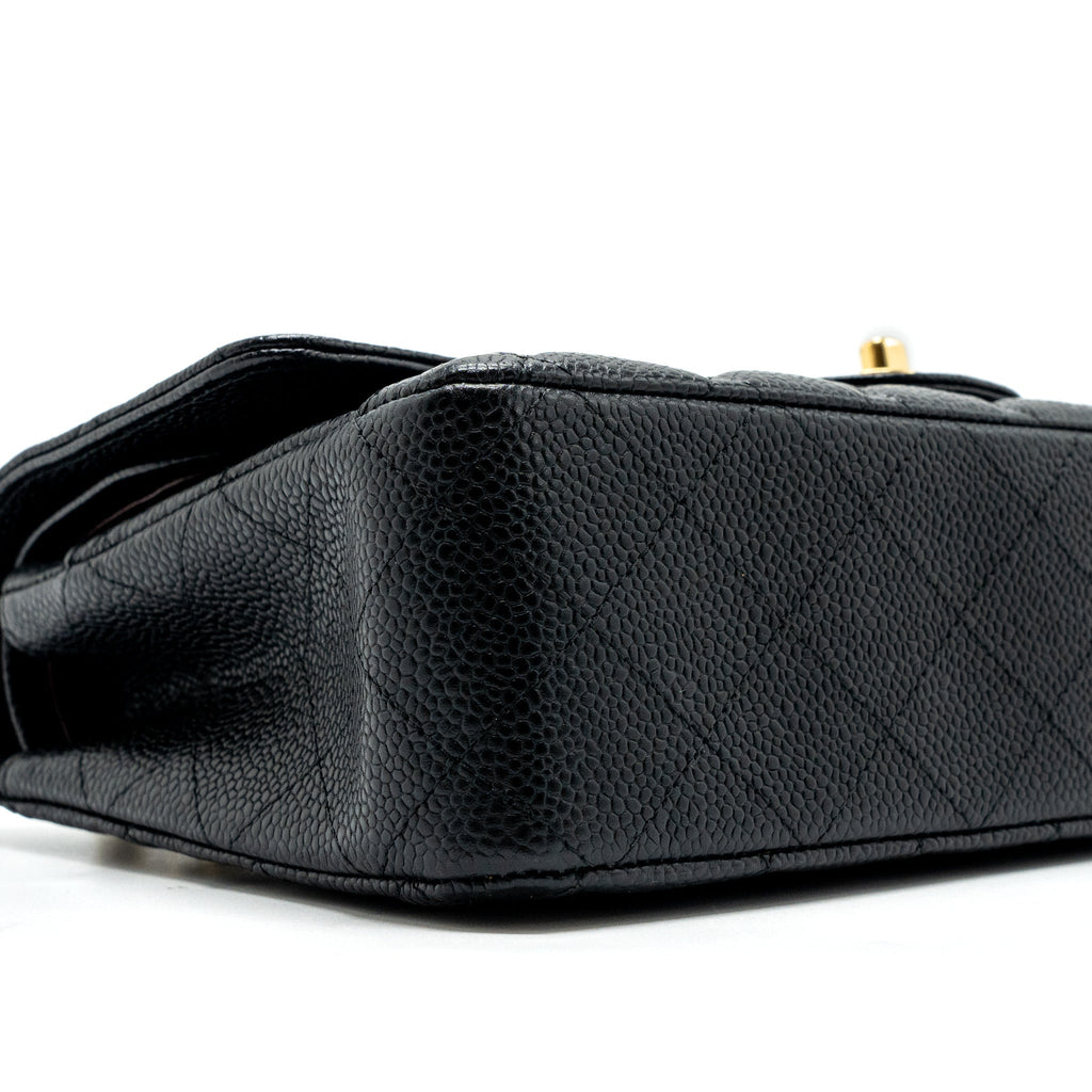 chanel-medium-classic-double-flap-bag-caviar-black-ghw-12