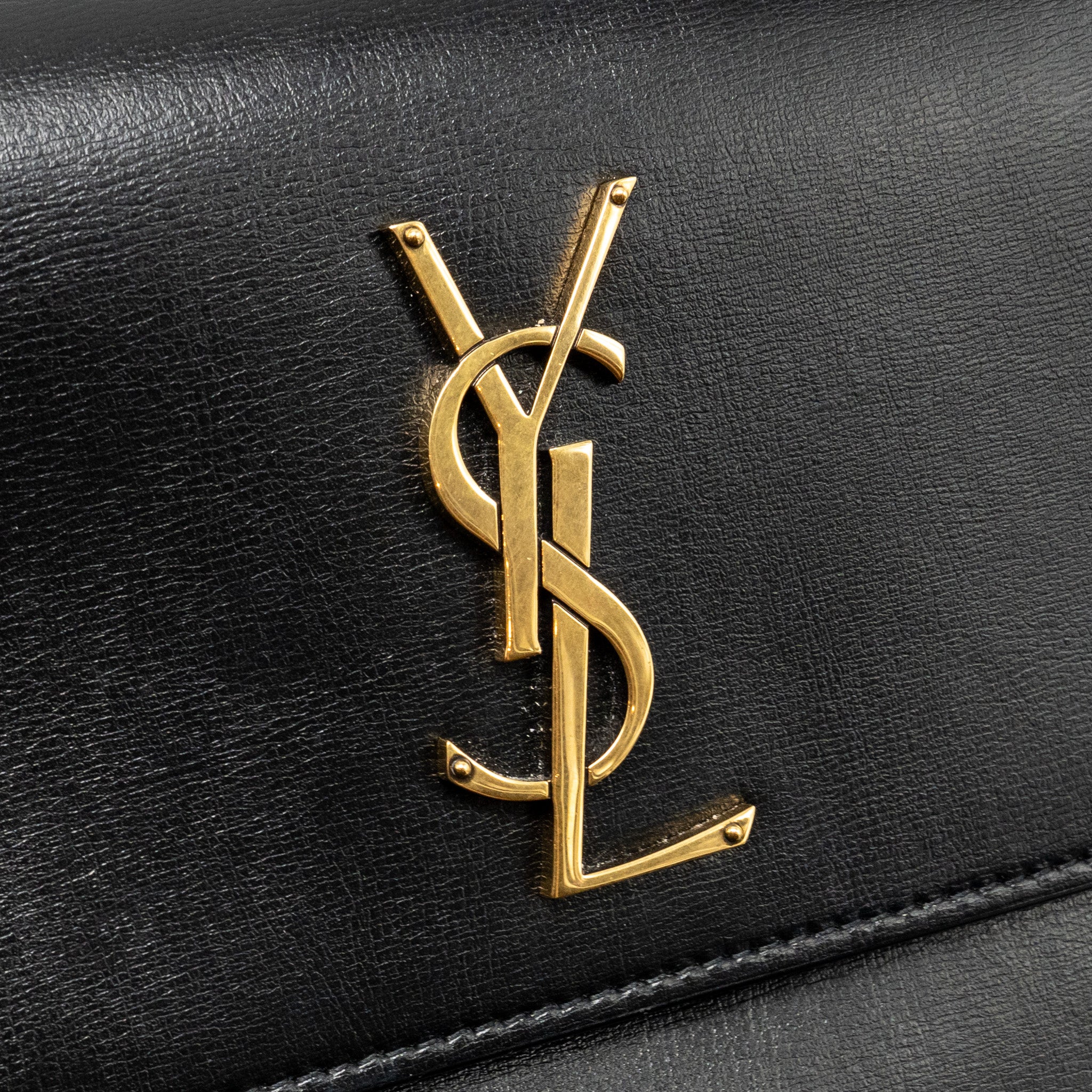 saint-laurent-ysl-medium-top-handle-sunset-bag-calfskin-black-ghw