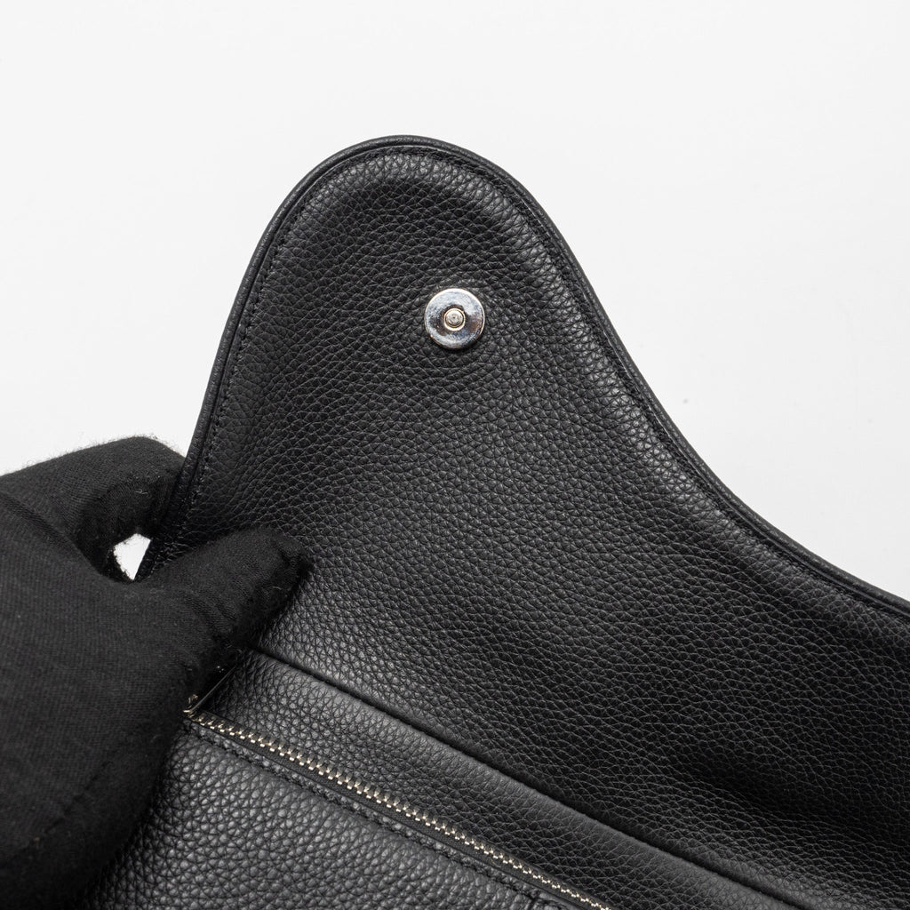 dior-men-s-bumbag-calfskin-black-shw