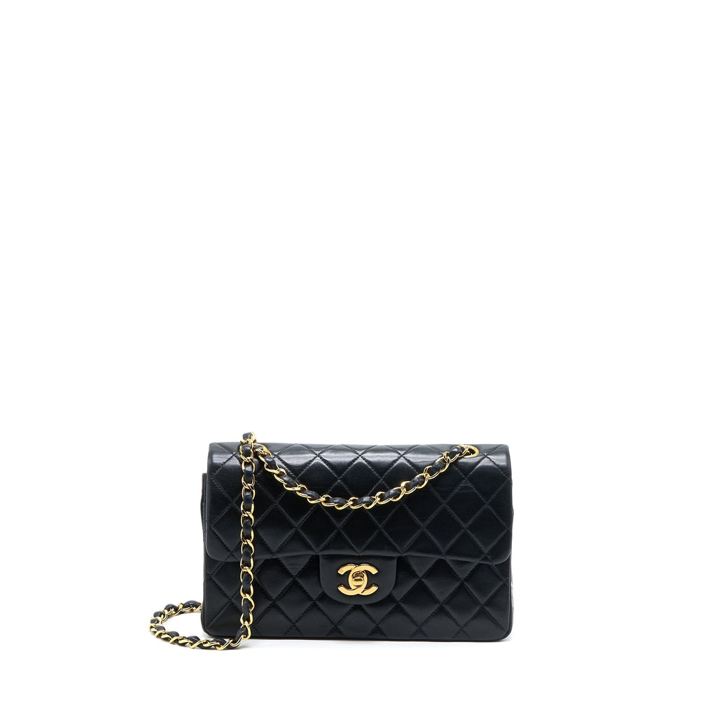 chanel-vintage-classic-double-flap-lambskin-black-ghw