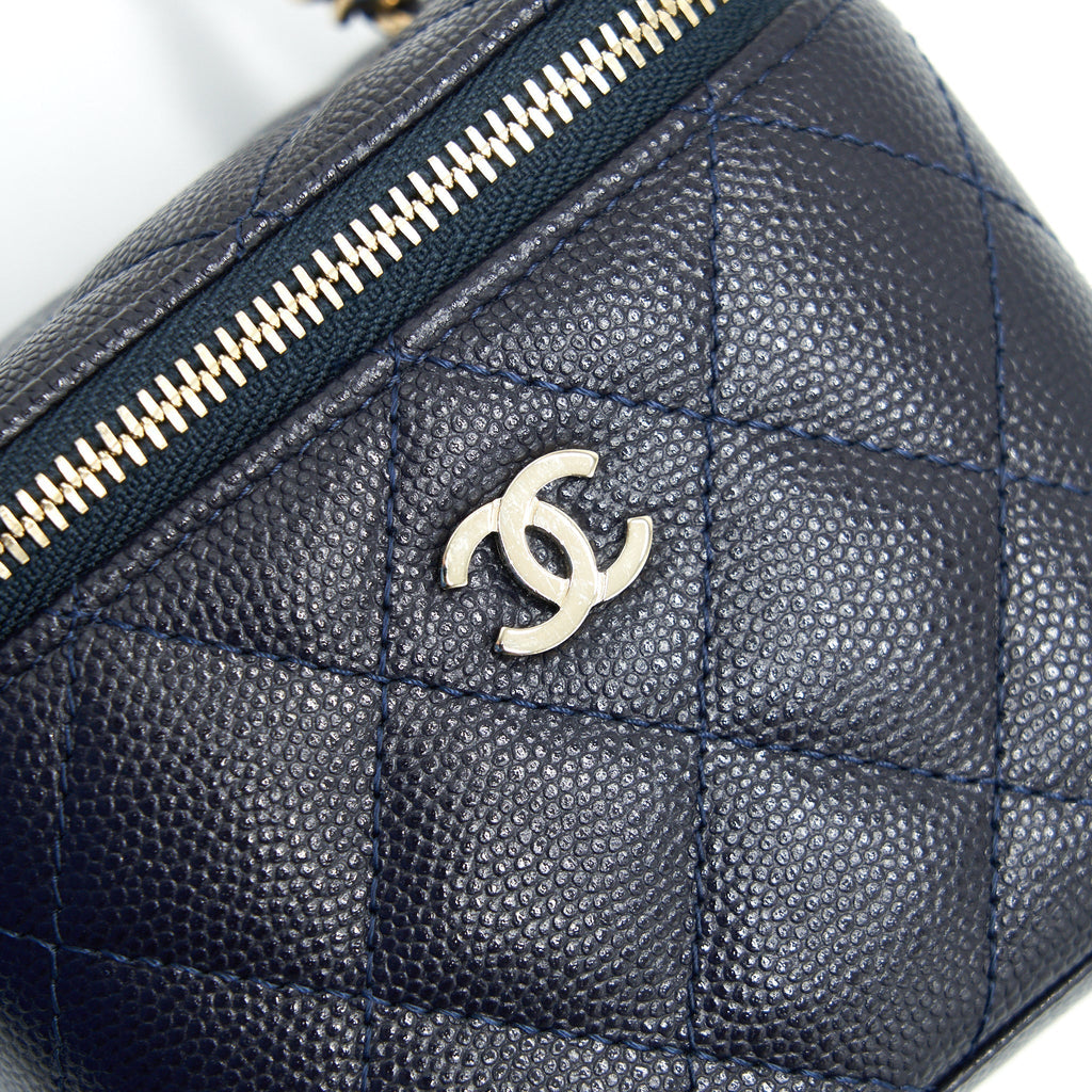 chanel-small-vanity-with-chain-navy-blue-with-lghw