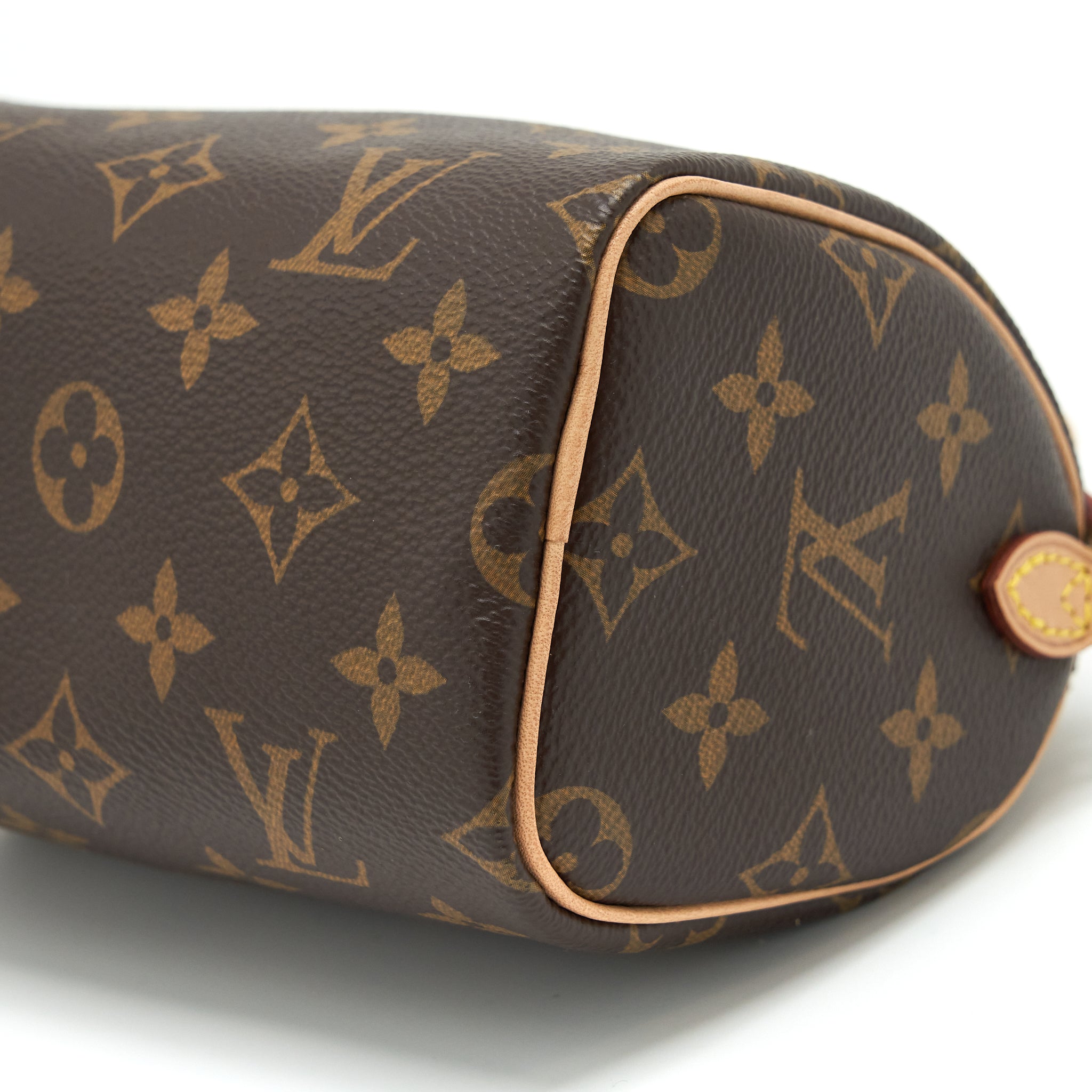 louis-vuitton-nano-speedy-monogram-canvas-ghw-1