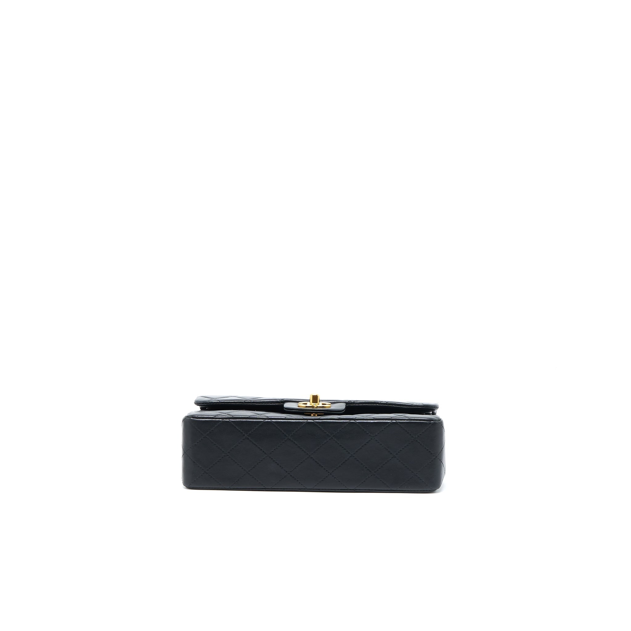 chanel-vintage-classic-double-flap-lambskin-black-ghw