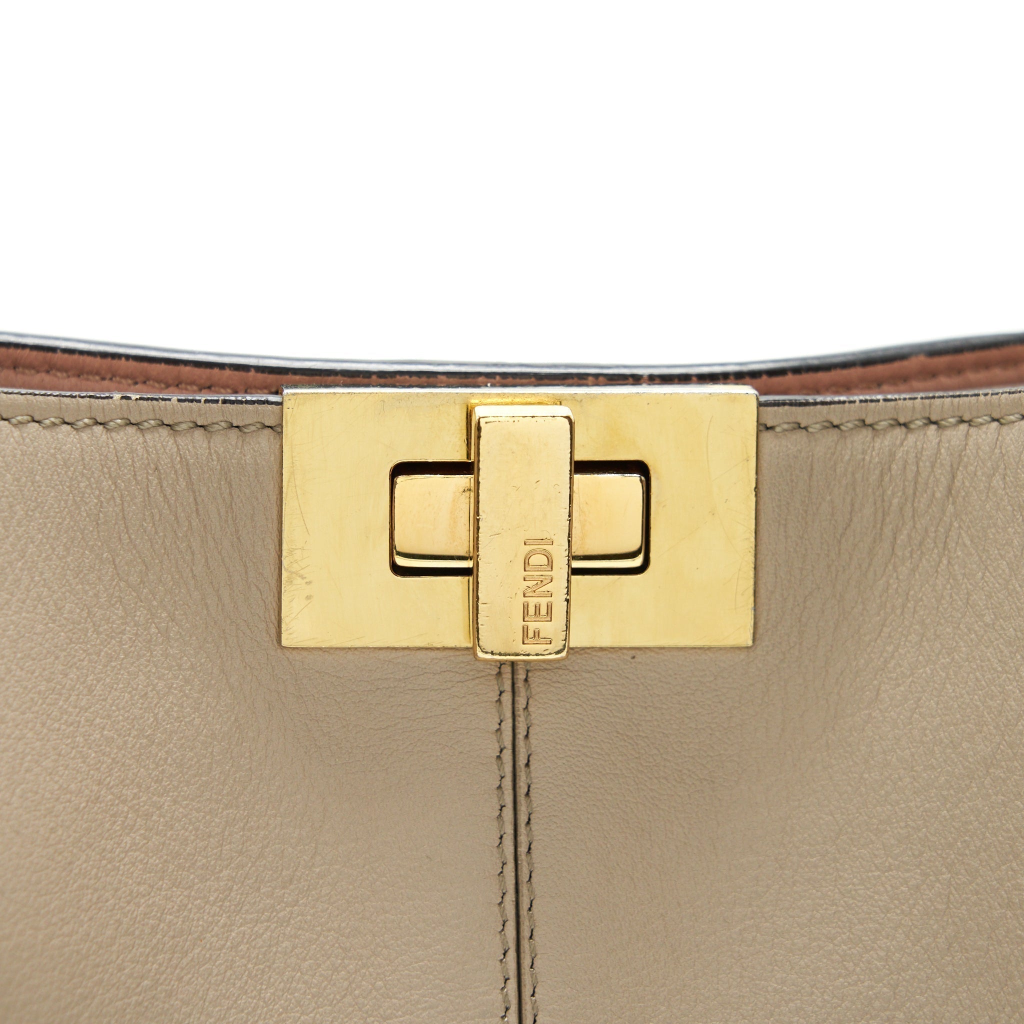 fendi-peekaboo-iconic-essentially-beige-ghw