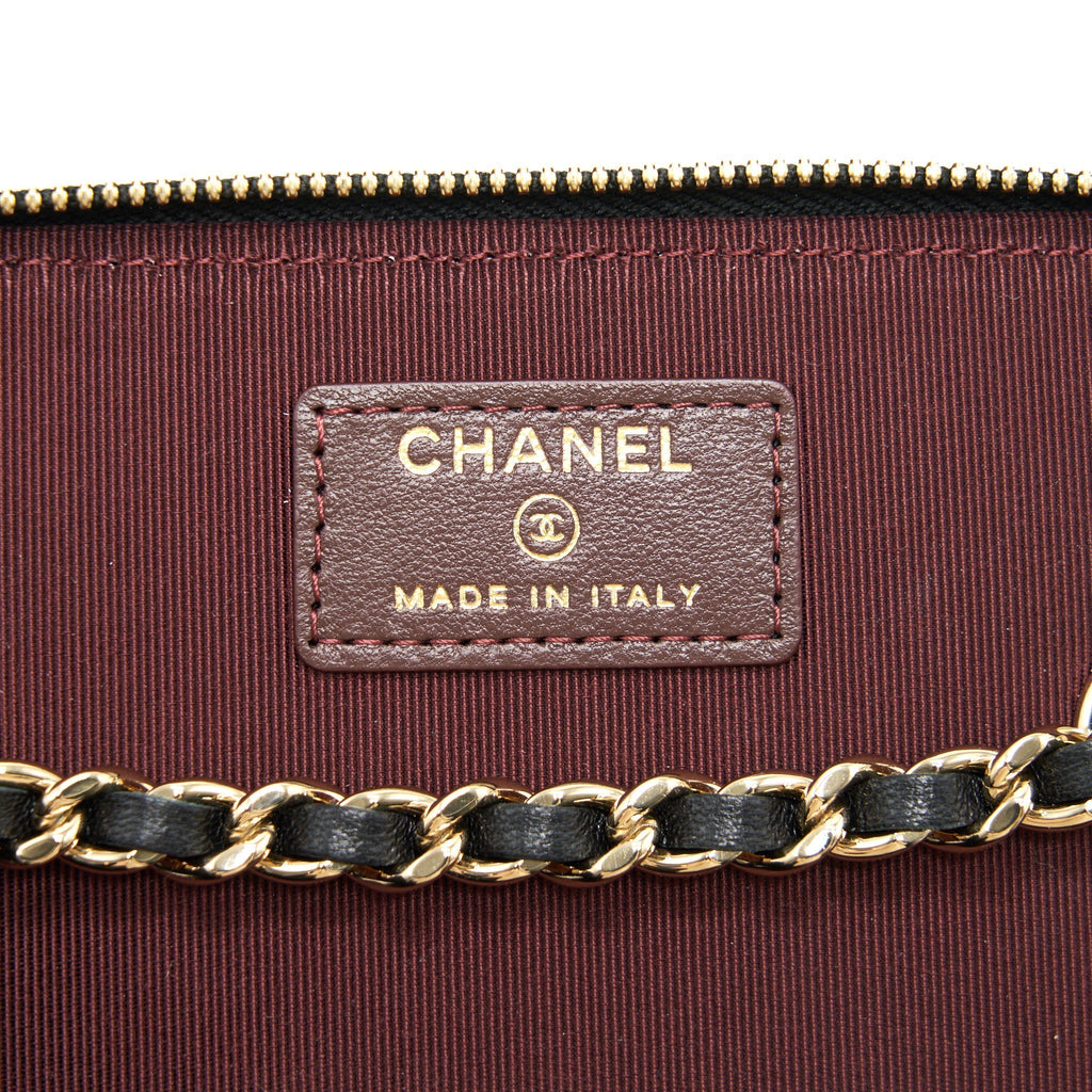 chanel-small-long-vanity-lambskin-black
