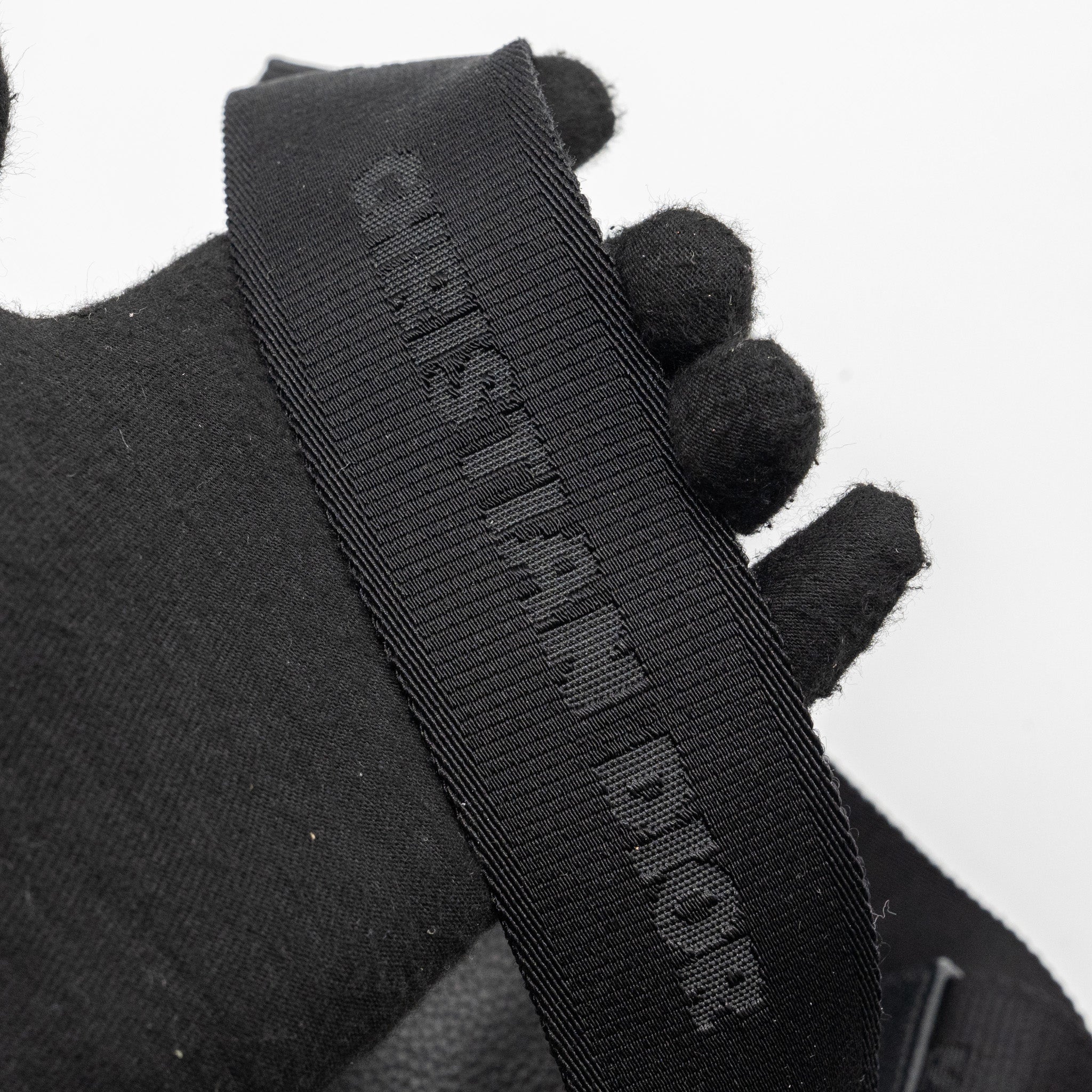 dior-men-s-bumbag-calfskin-black-shw